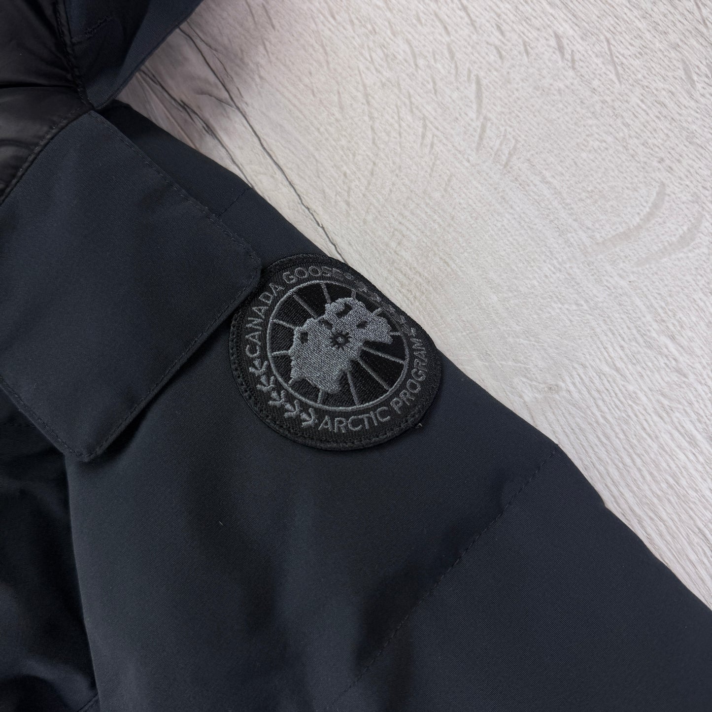 Canada Goose Women’s Navy Black Label Chelsea Parker Jacket - Large