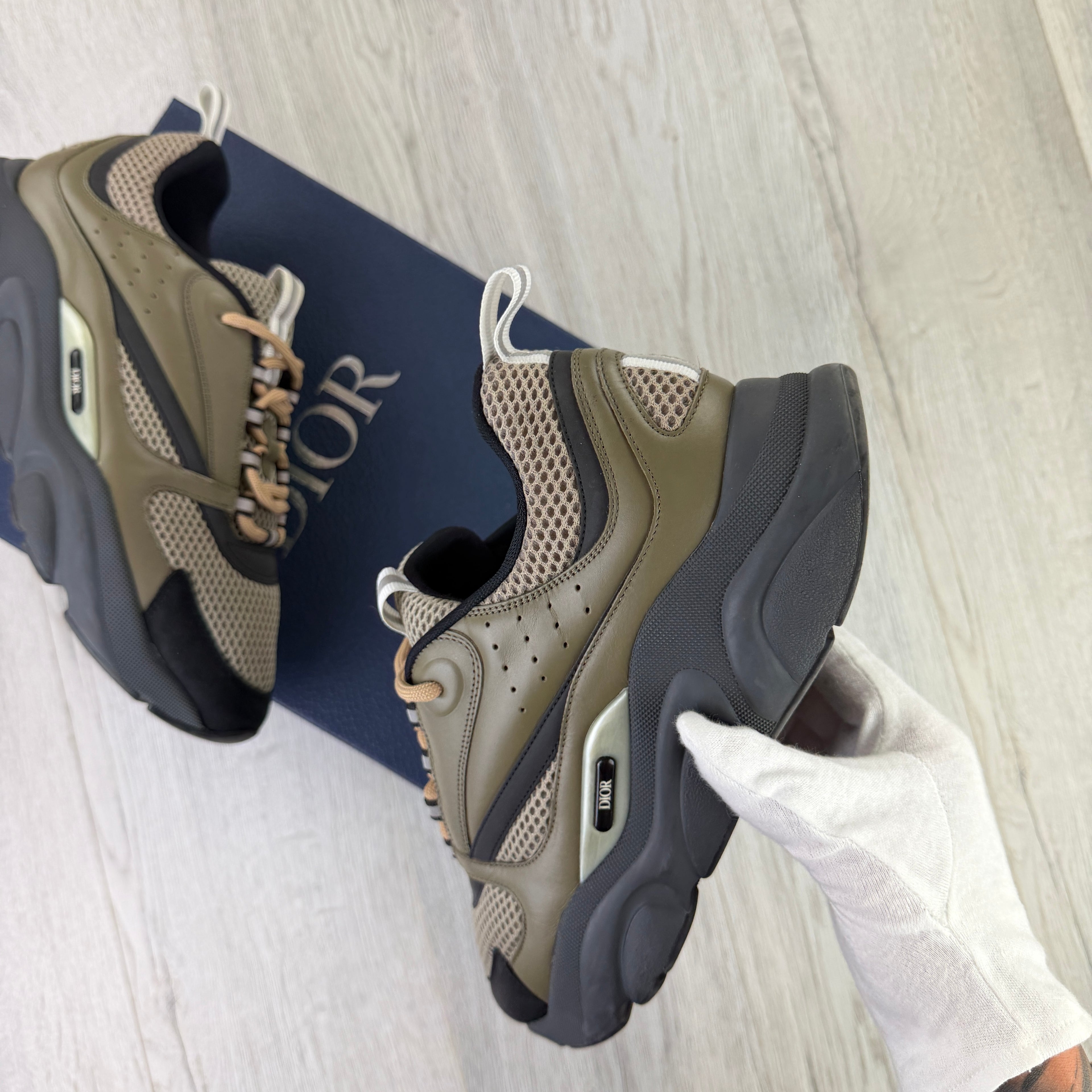 Dior B22 Men’s Khaki Green Trainers - 45 (Uk 10/10.5)