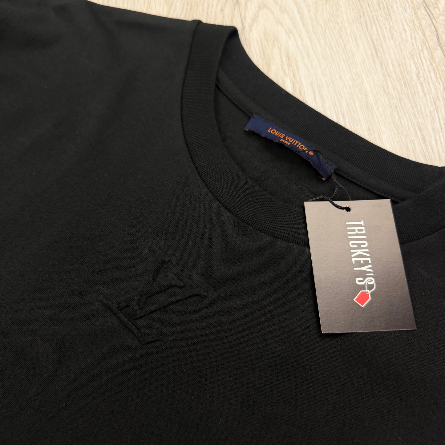 Louis Vuitton Men's Black Embossed T-shirt - XL