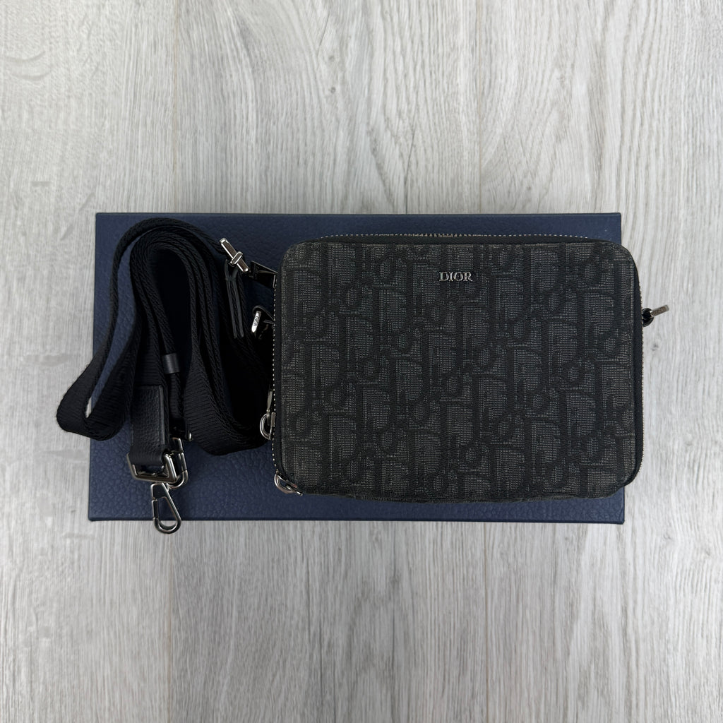 Dior Black Zipped Pouch With Shoulder Strap Bag