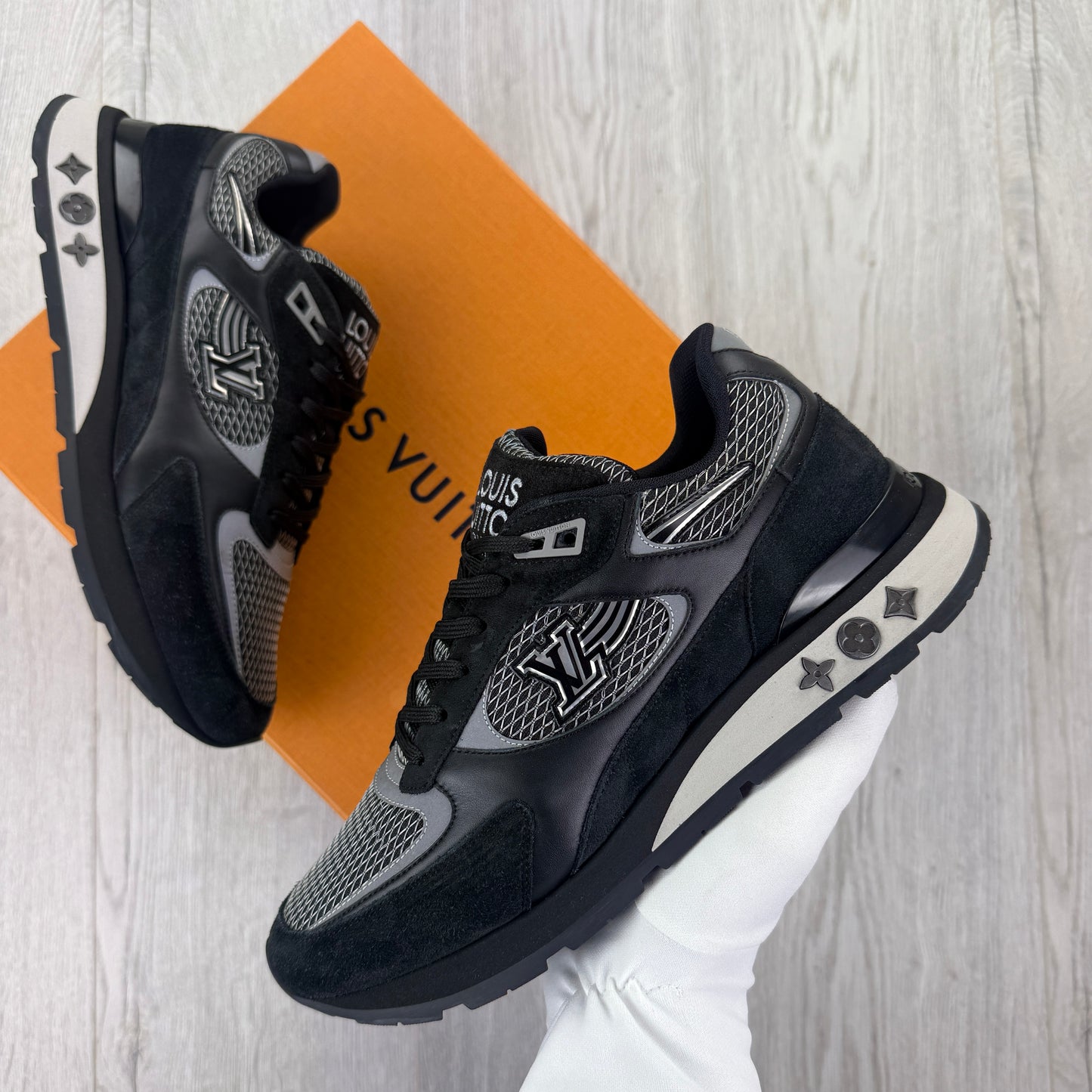 Louis Vuitton Men’s Black Run Away Trainers - Uk 6 (Fit Uk 7)