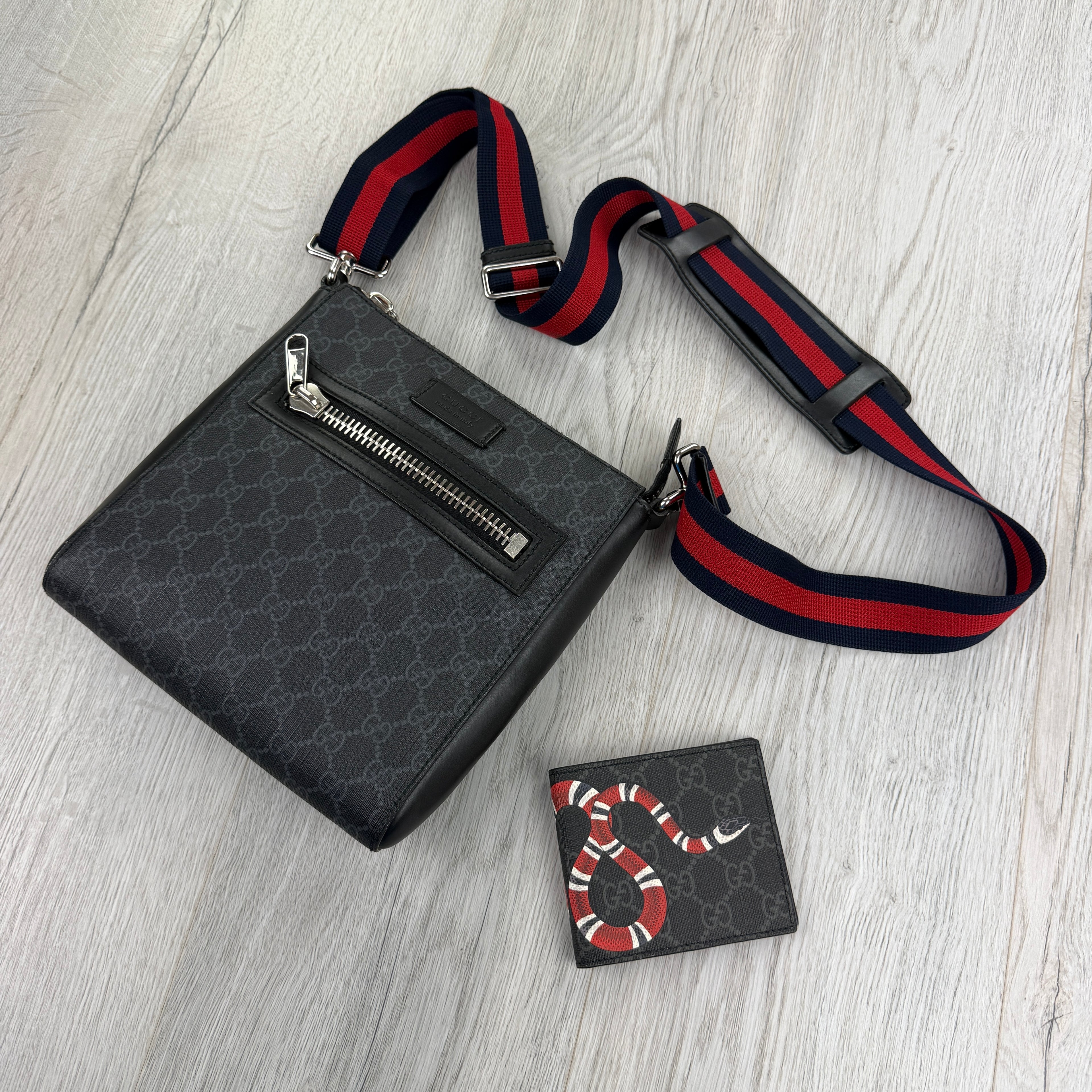 Gucci Messenger Men’s GG Black Small Side Bag & Snake Wallet