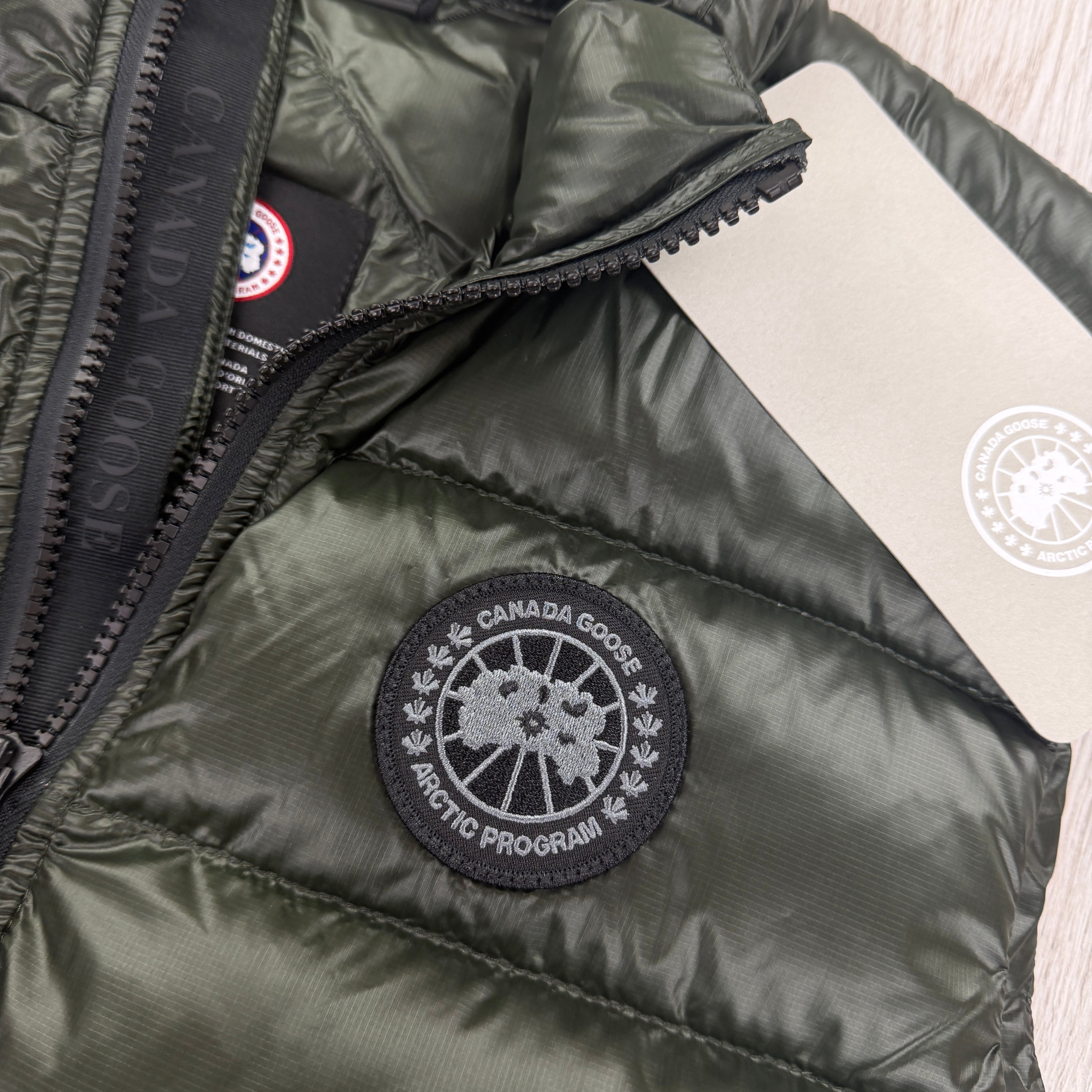 Canada Goose Men’s Khaki Green Crofton Black Label Gilet - Large