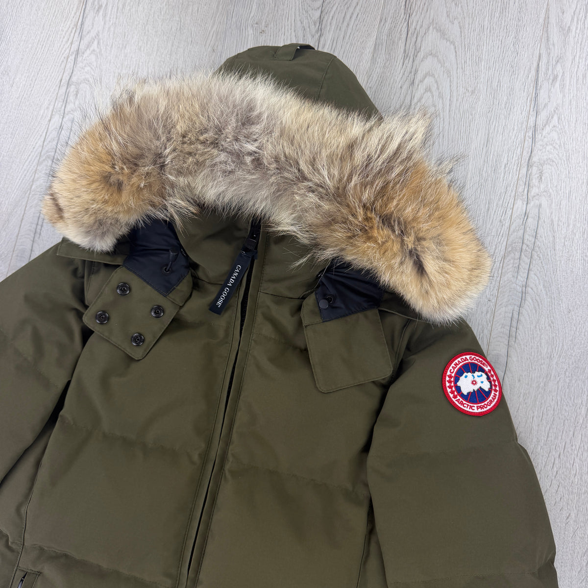 Canada Goose Women’s Khaki Green Chelsea Parker Jacket - Medium