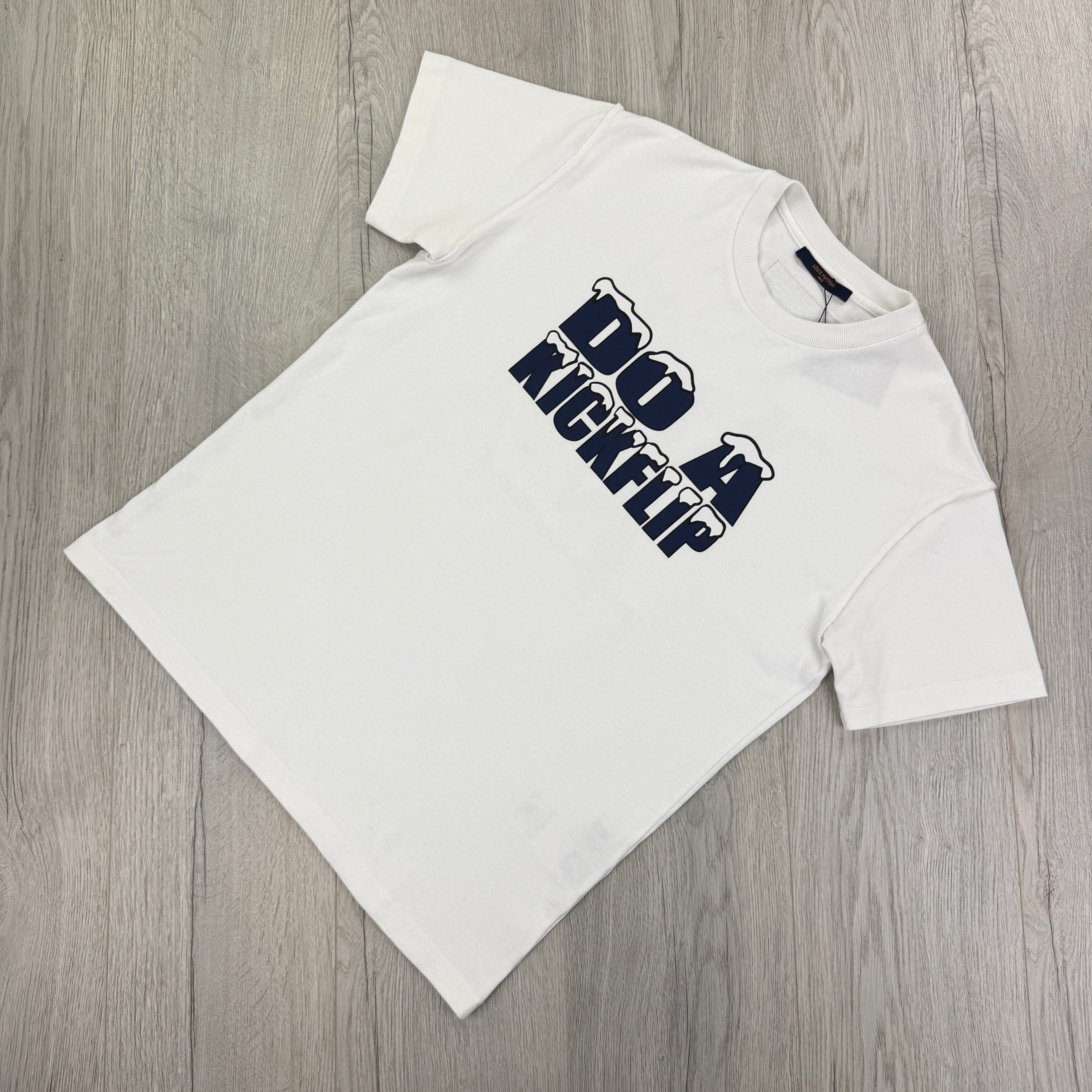 Louis Vuitton ‘Do a kickflip’ White T-shirt - Small
