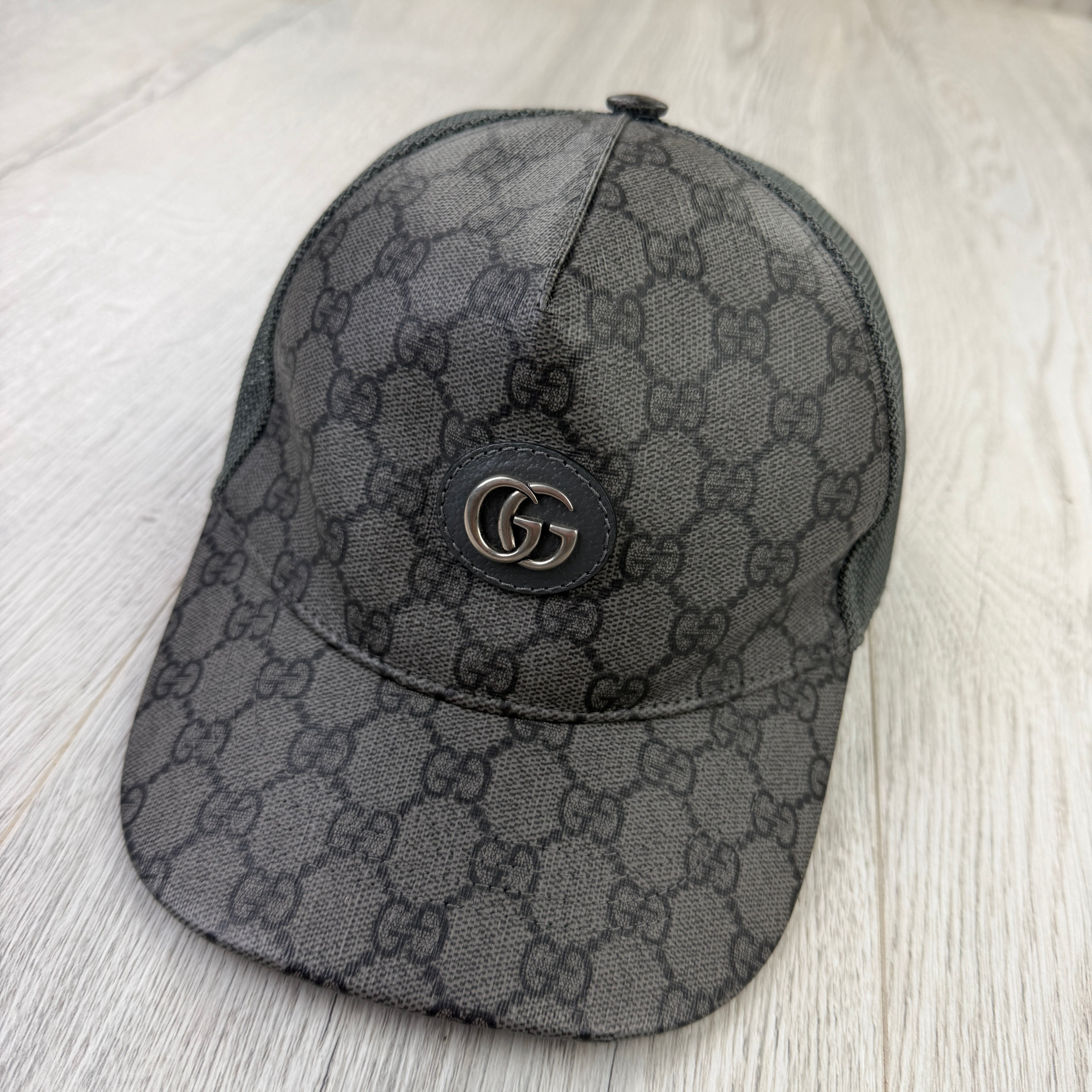 Gucci Men’s GG Interlocking Dark Grey Baseball Cap