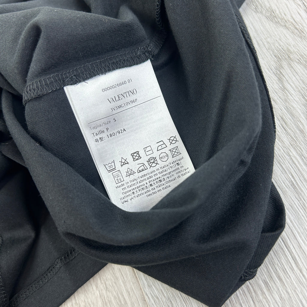 Valentino Men’s ‘VLTN’ Black T-shirt