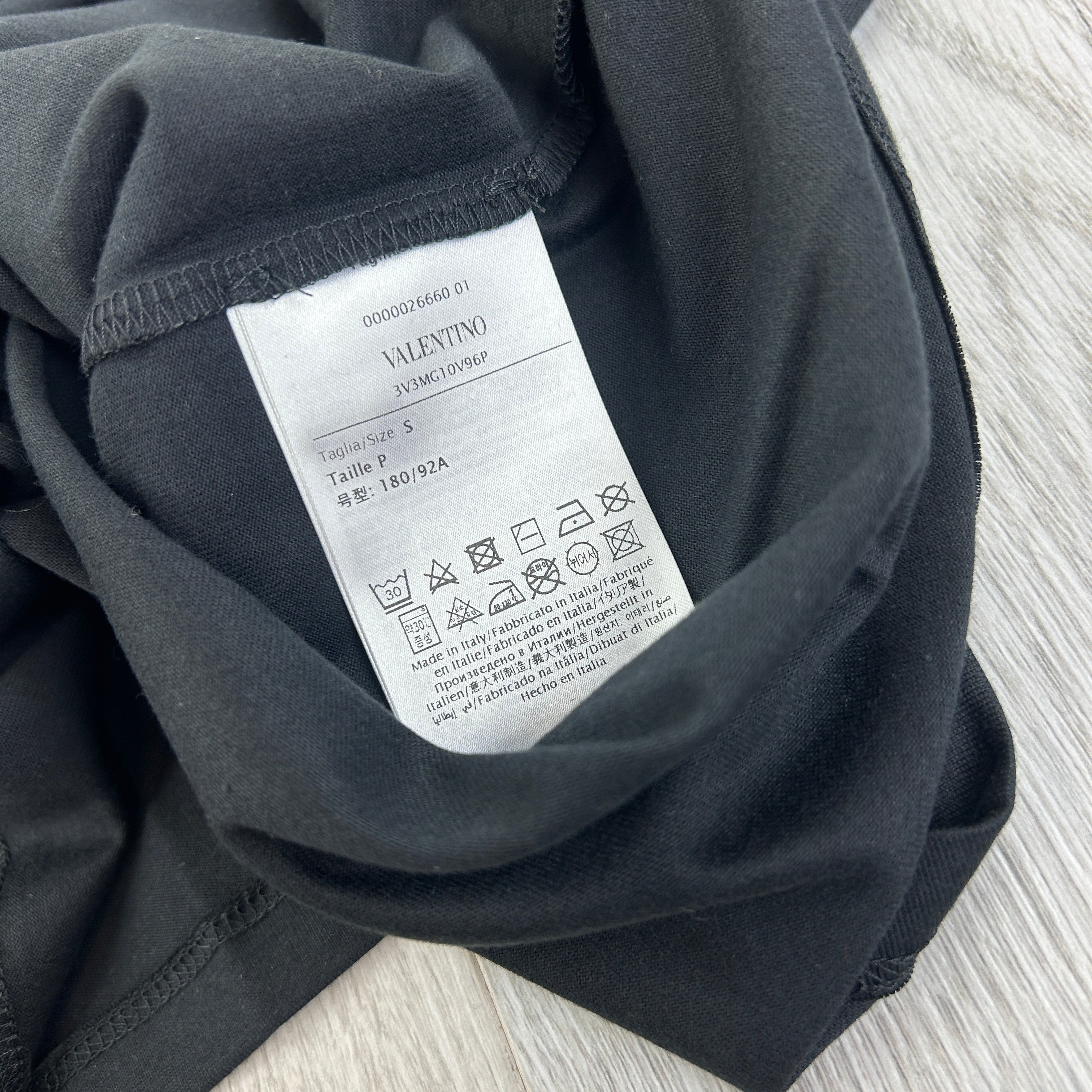 Valentino Men’s ‘VLTN’ Black T-shirt