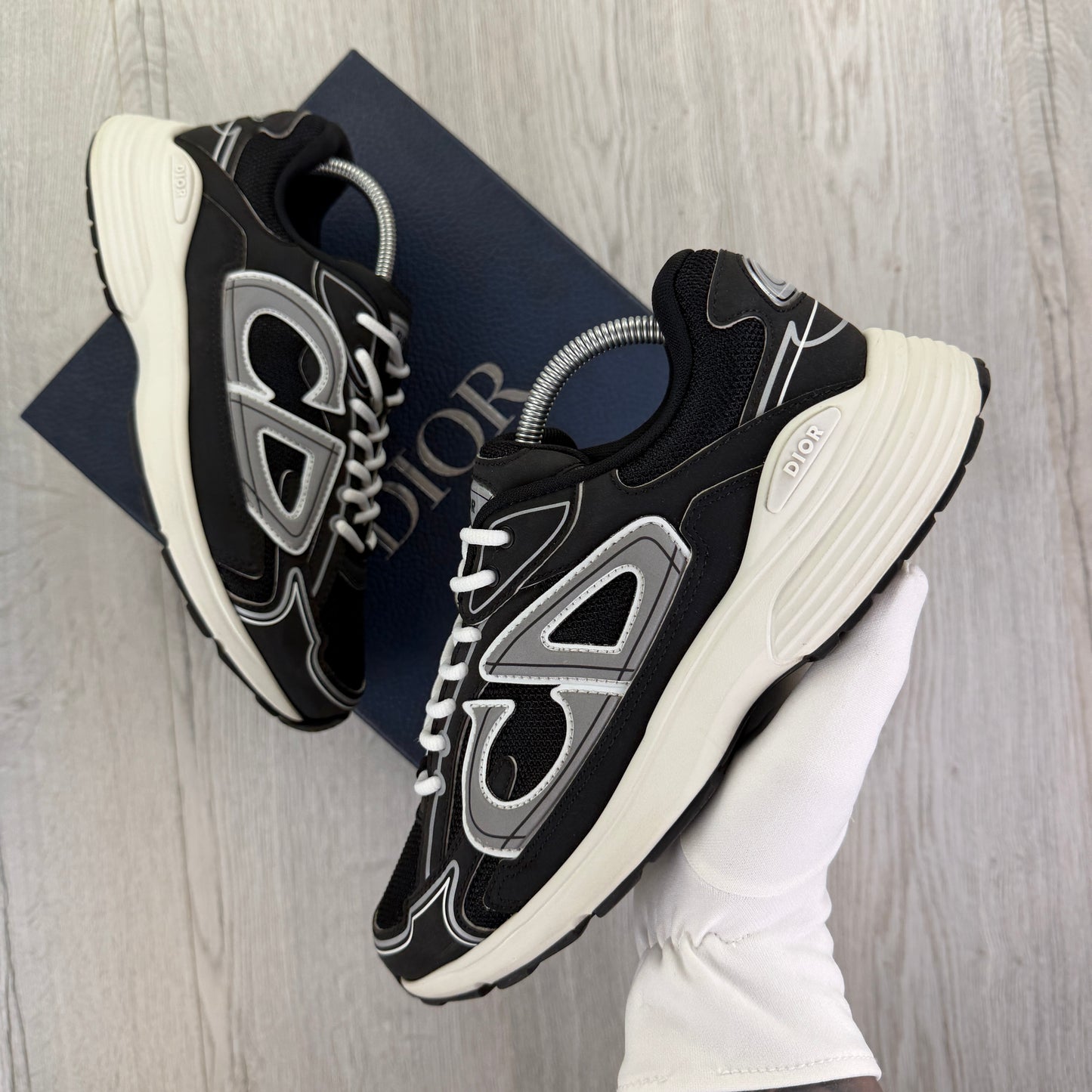 Dior B30 Men’s Black & White Trainers - 42.5 (Fit Uk 8.5)