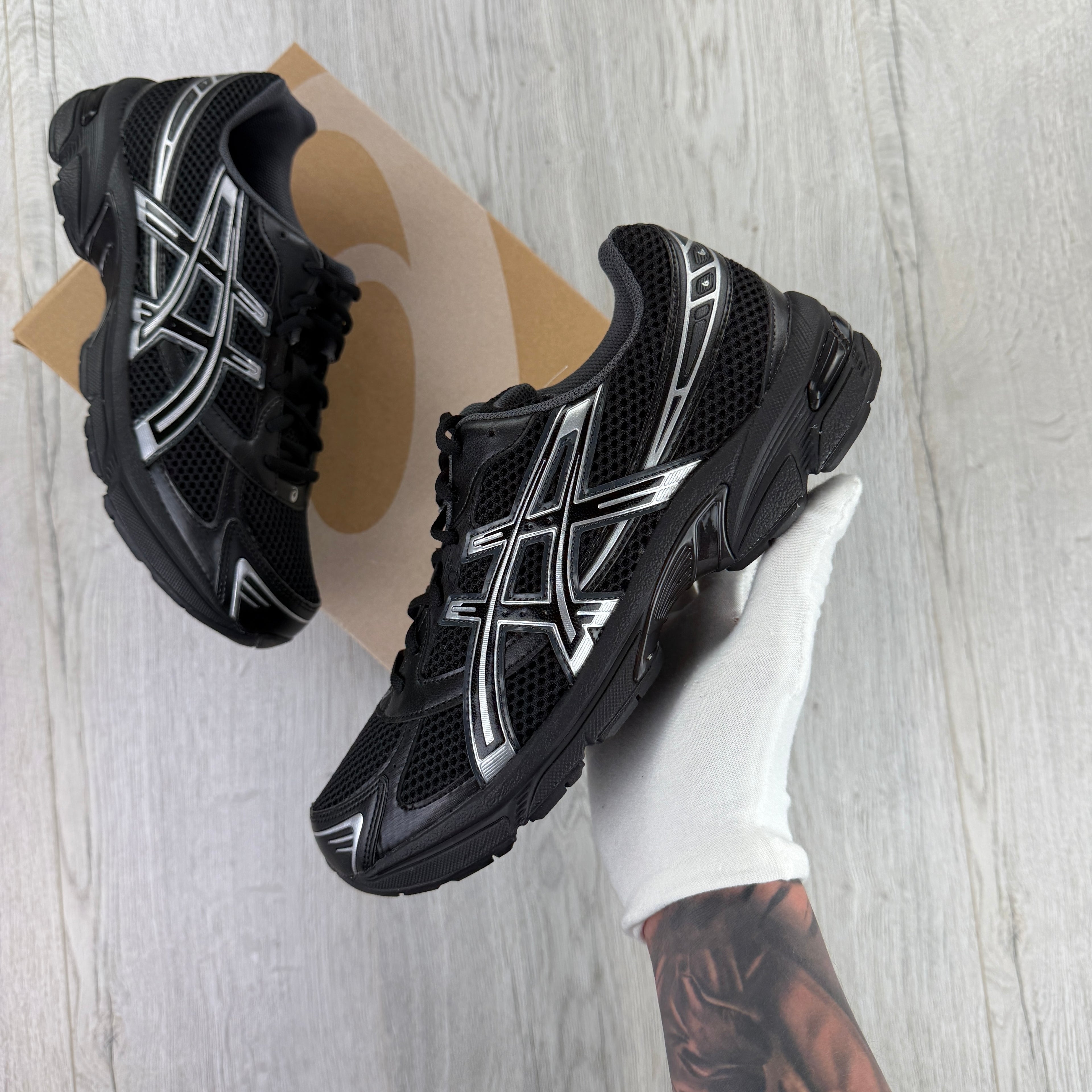Asics Men’s Black/Pure Silver Trainers