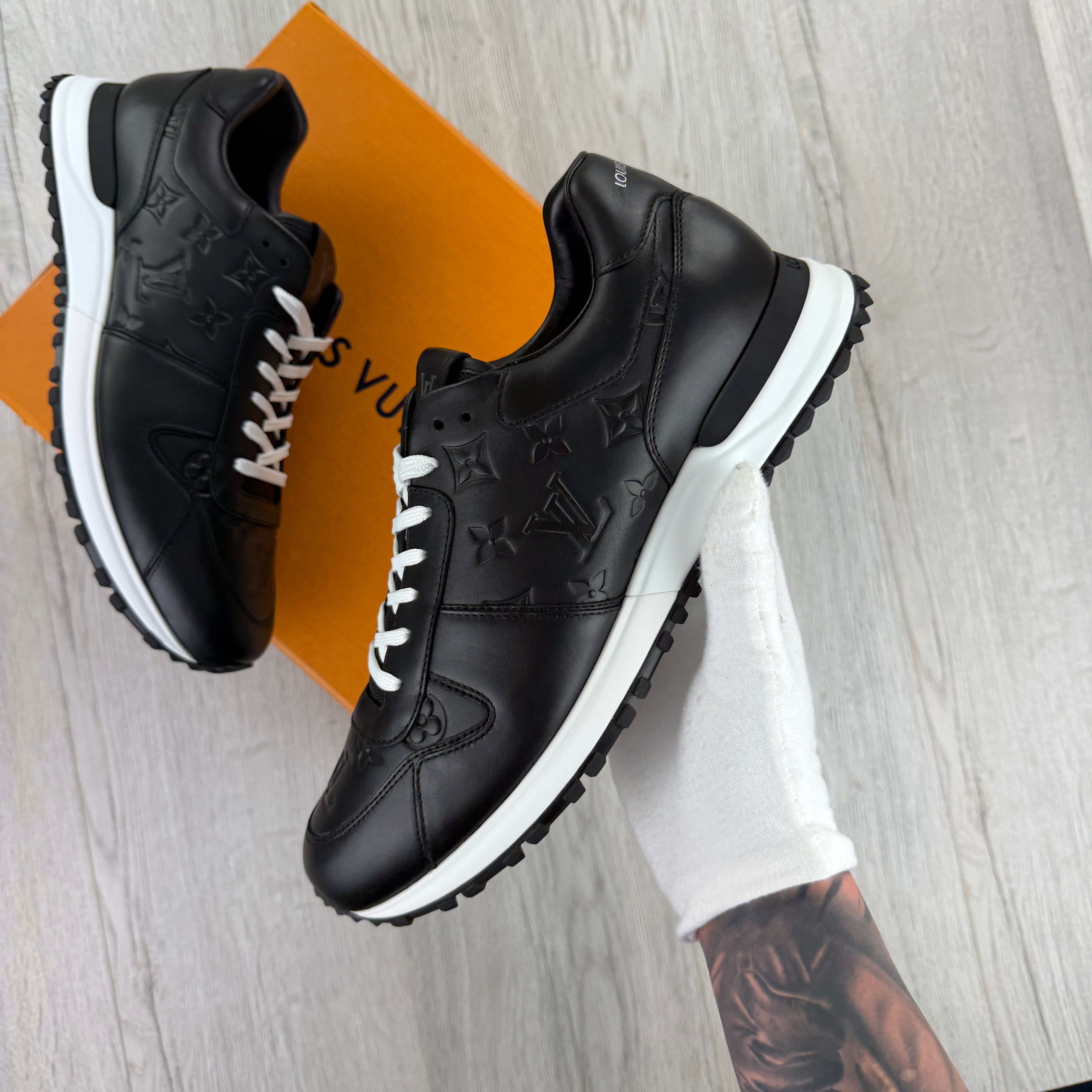 Louis Vuitton Men’s Black Leather Run Away Trainers - Uk 10