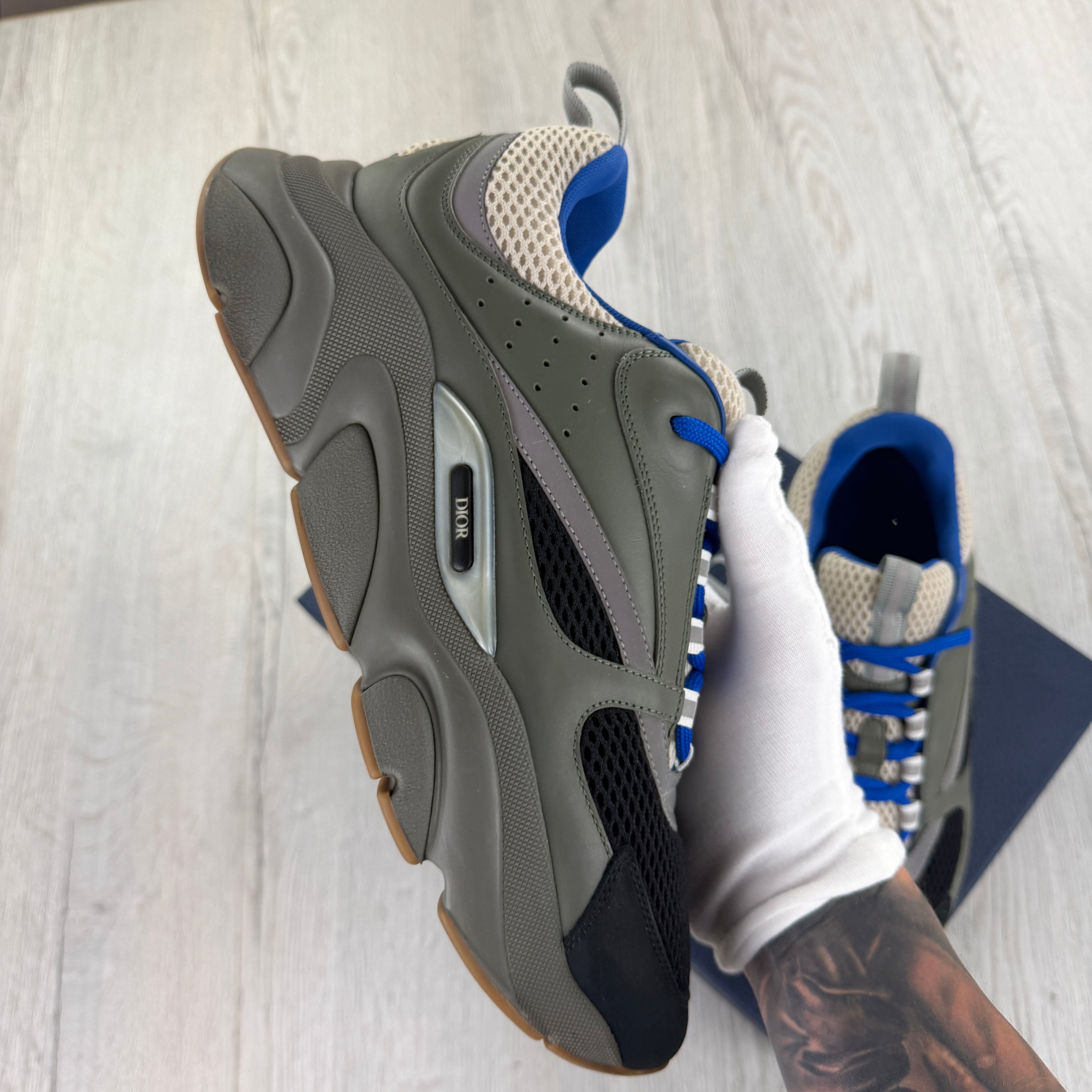 Dior B22 Men’s Khaki Green & Blue Trainers - 43 (Fit Uk 8.5)