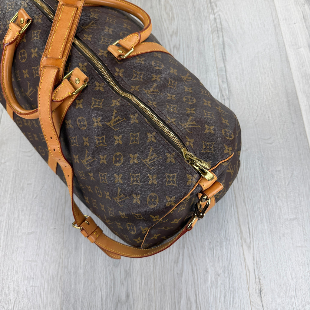 Louis Vuitton Men’s Brown Monogram Keepal Bag - 60
