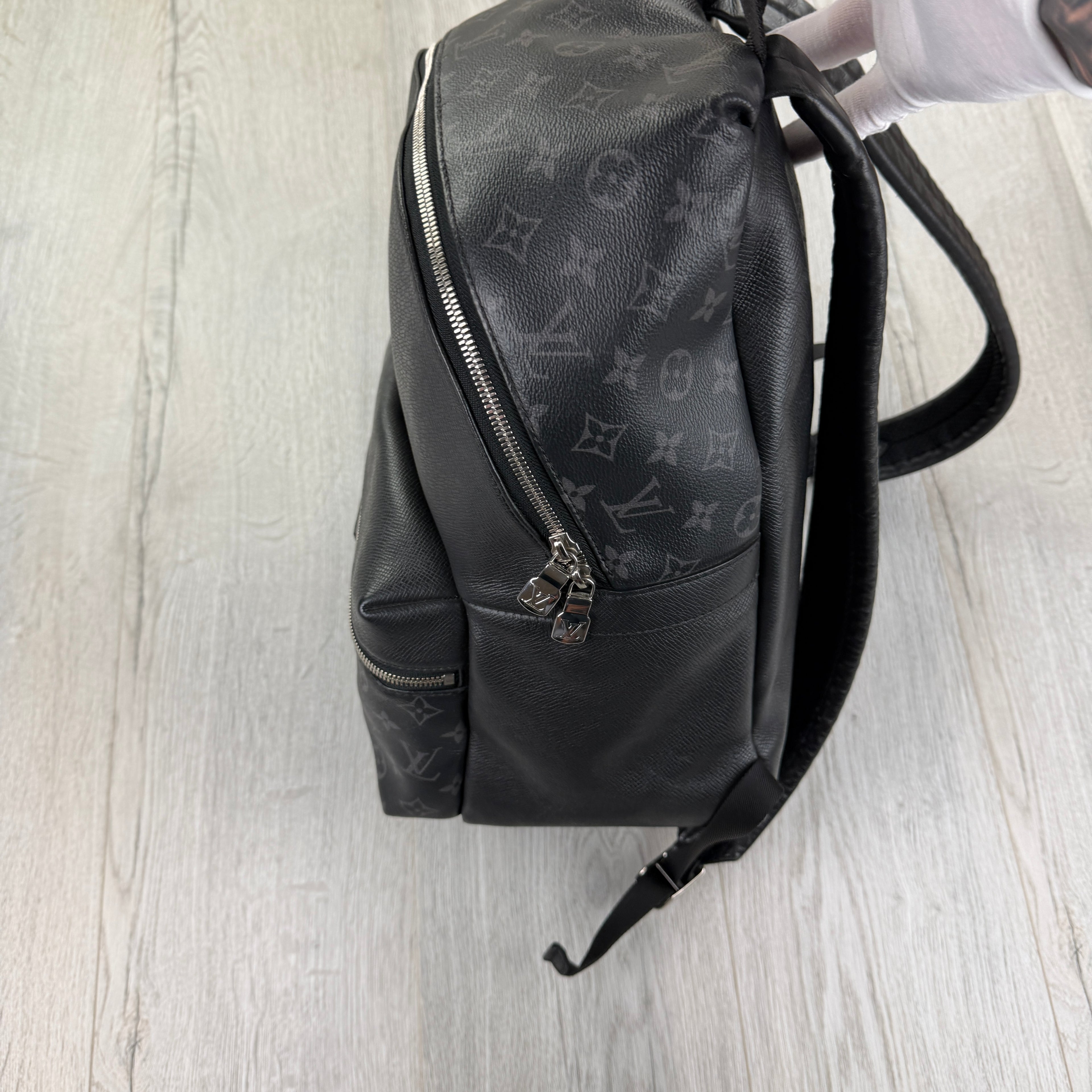 Louis Vuitton Men’s Black Monogram Discovery Backpack
