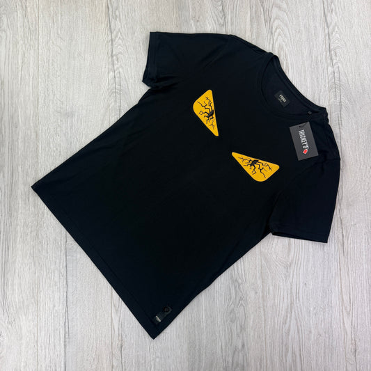 Fendi Men’s Black T-shirt - Large Slim