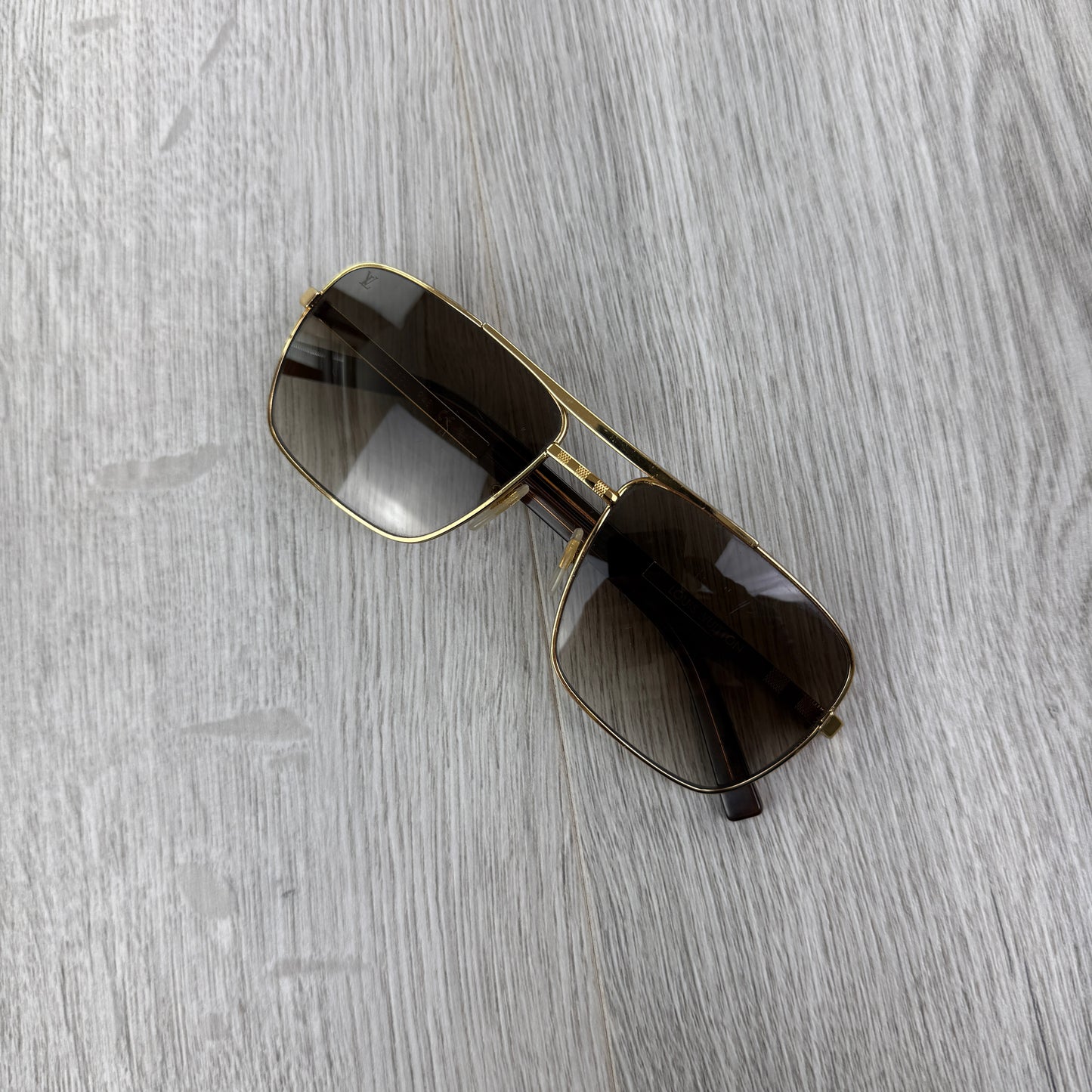 Louis Vuitton Men’s Gold Attitude Sunglasses