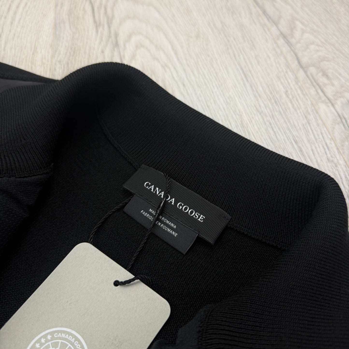 Canada Goose Men’s Black Zip-up Hybridge Knit Jacket - Small