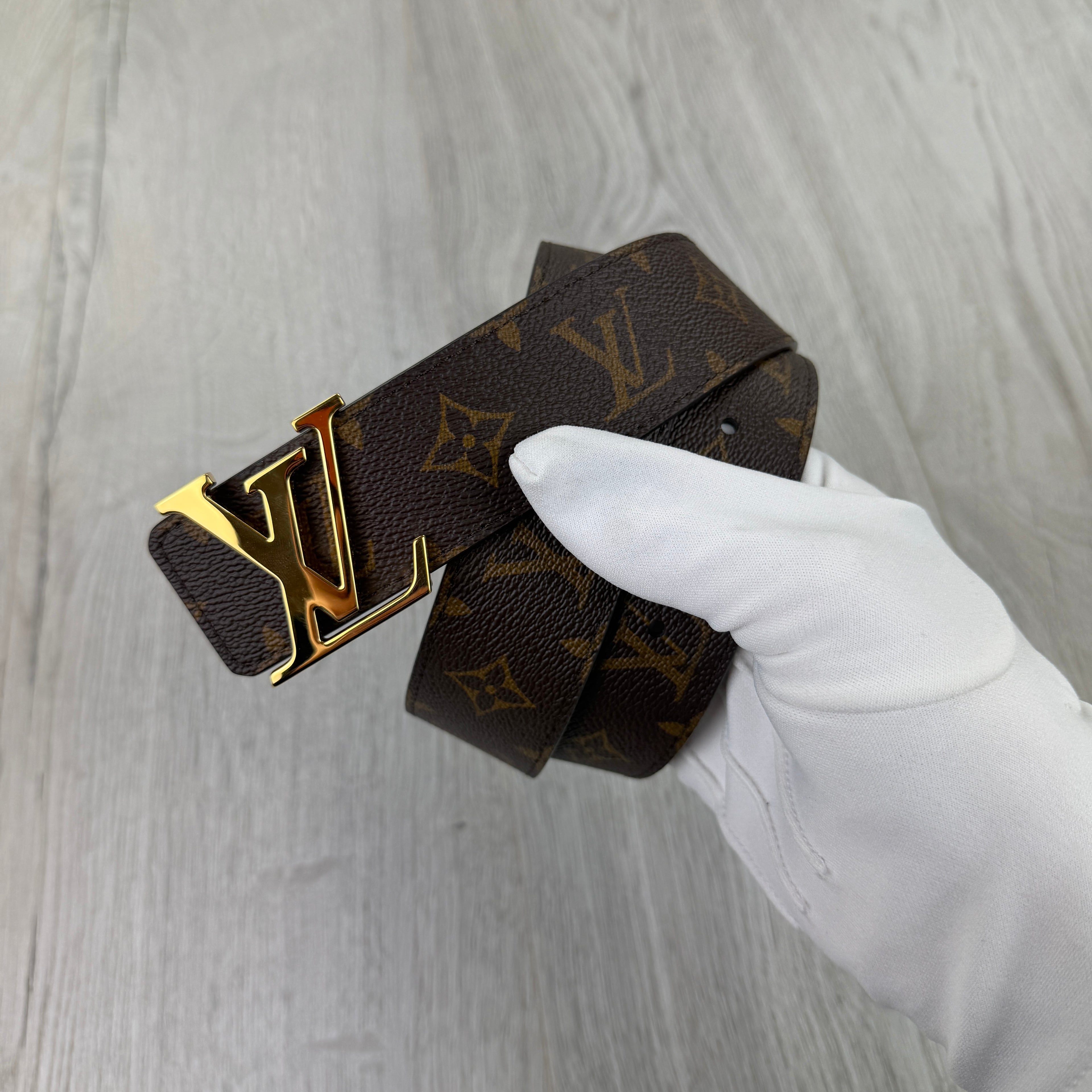 Louis Vuitton Men’s Reversible Brown Monogram / Black 40MM Gold Belt