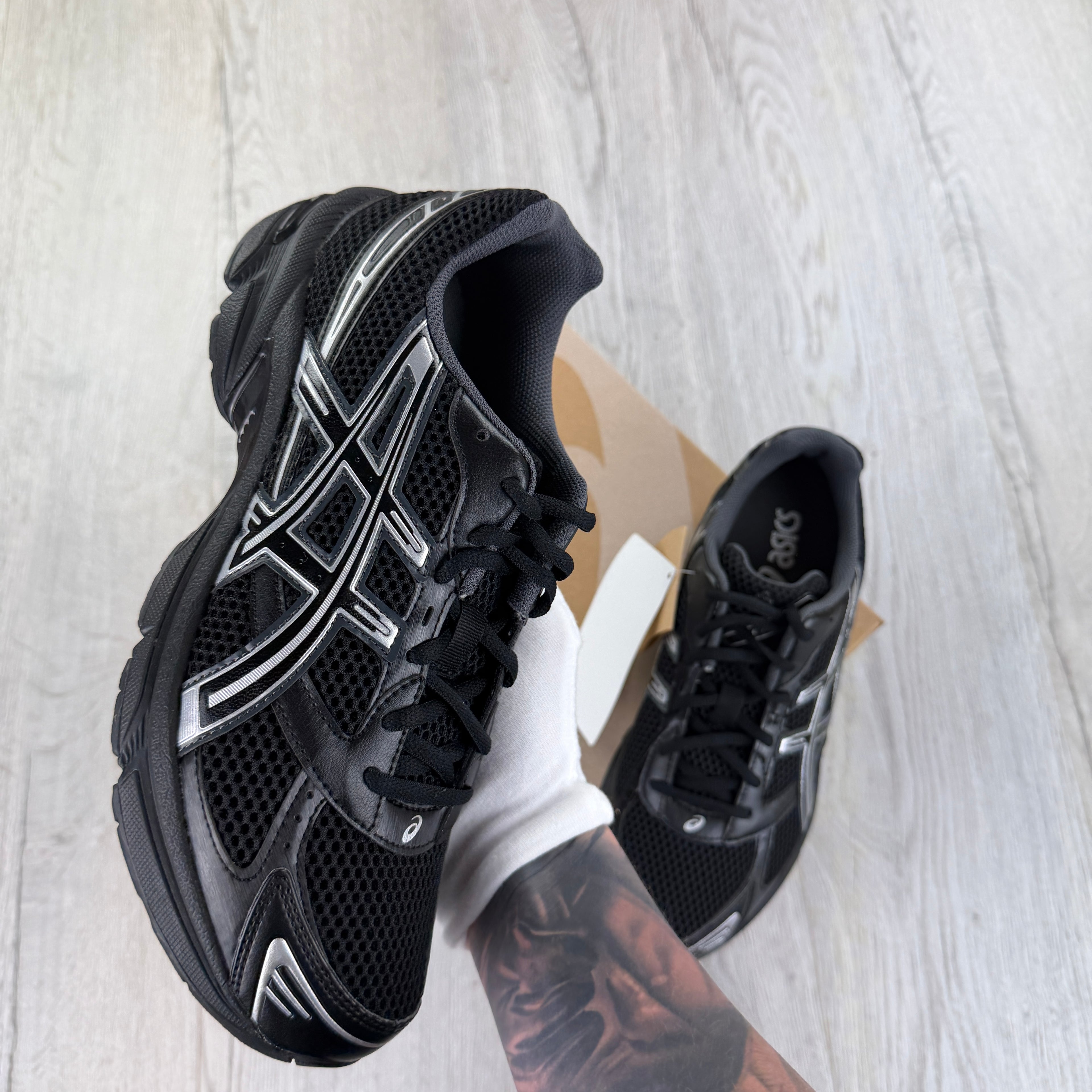 Asics Men’s Black/Pure Silver Trainers