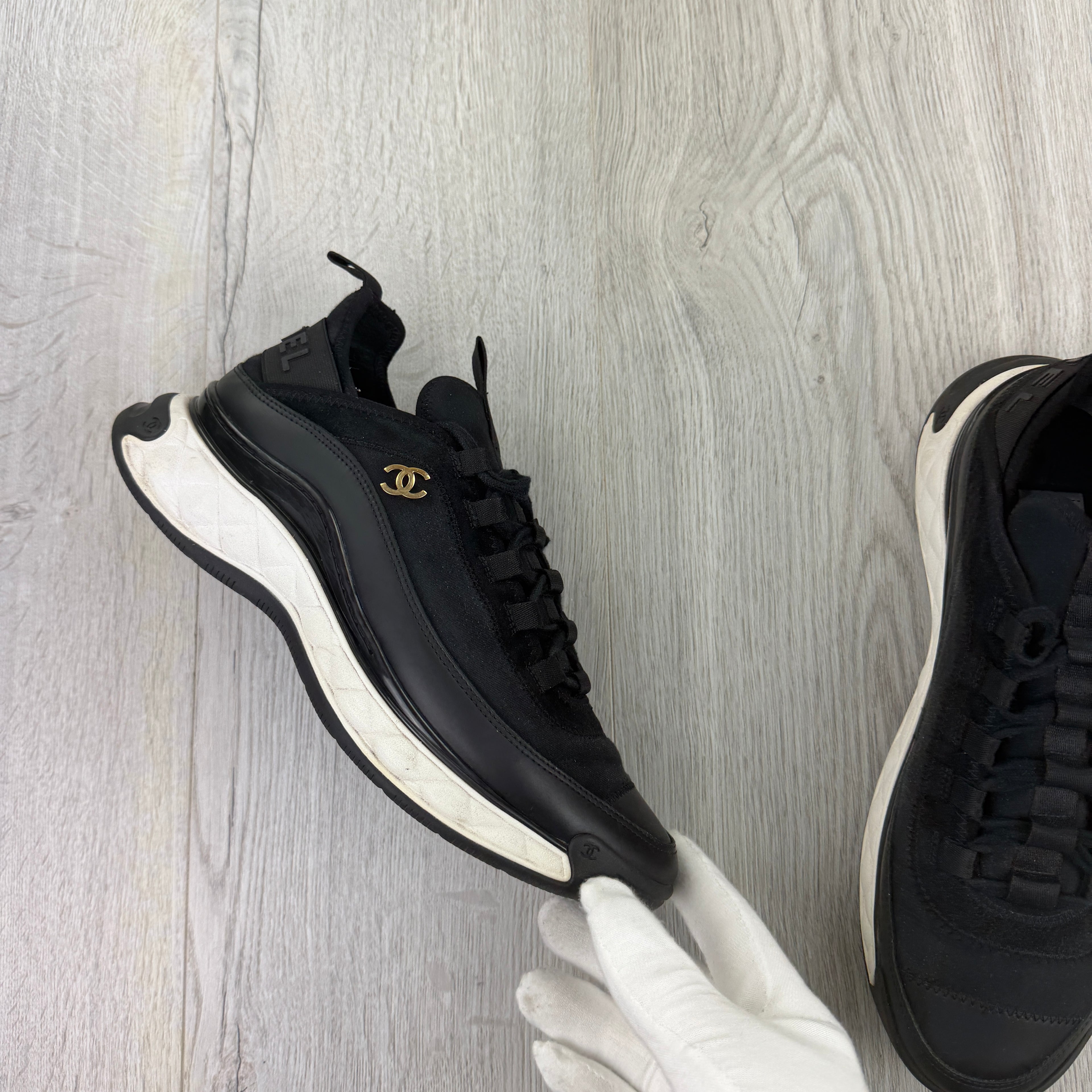 Chanel Men’s  Black CC Runners - Uk 7
