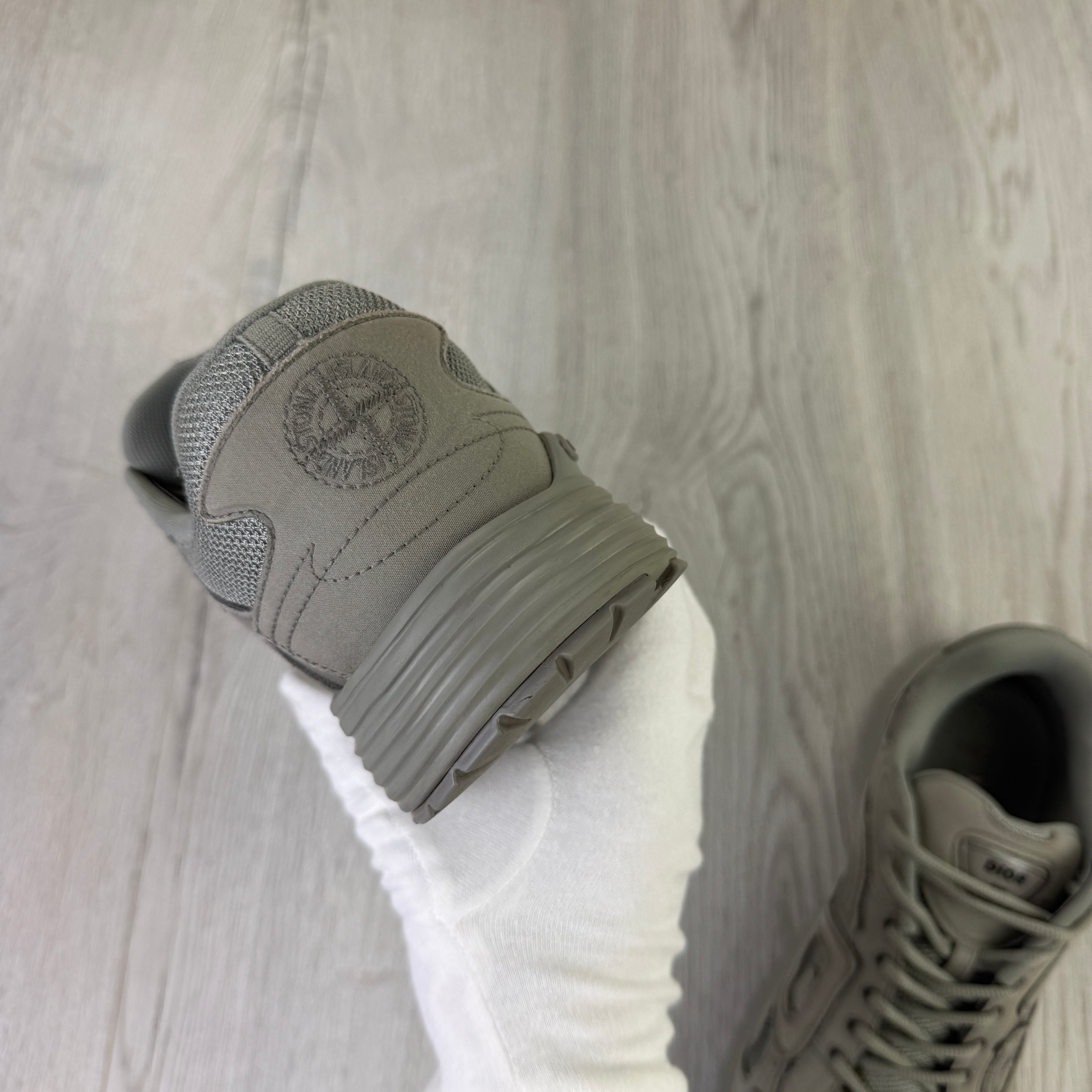 Dior x Stone Island B30 Men’s Khaki Grey Trainers - 43 (Uk 9)