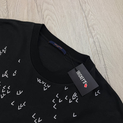 Louis Vuitton Men’s Black LV Spread Embroidered T-shirt - XL