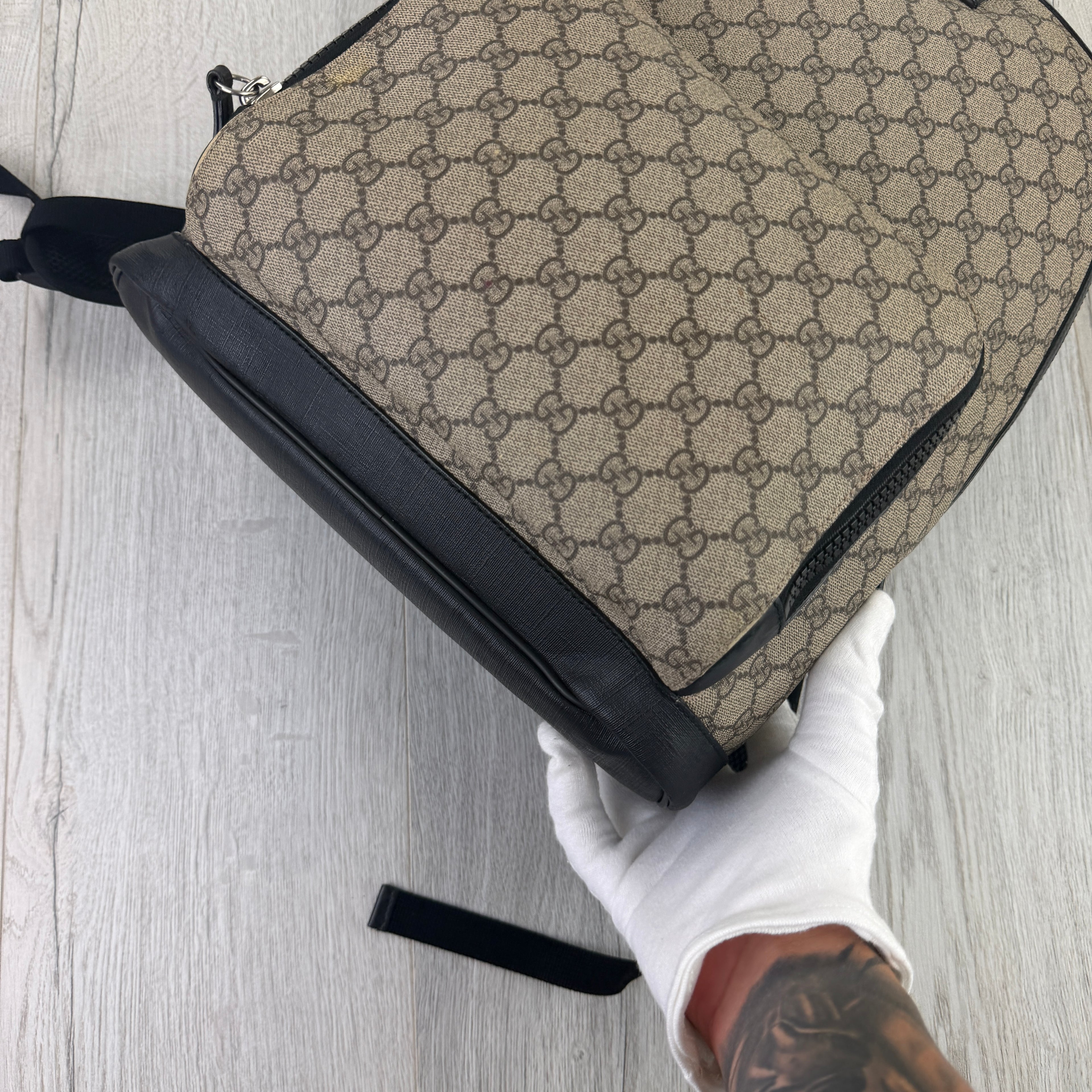 Gucci Men’s Monogram Gucci GG Supreme Backpack