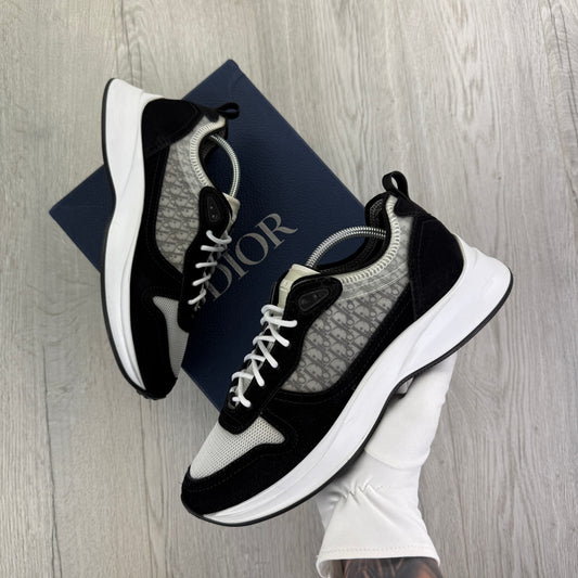 Dior B25 Men’s Black & White Trainers - 43 (Fit Uk 9)