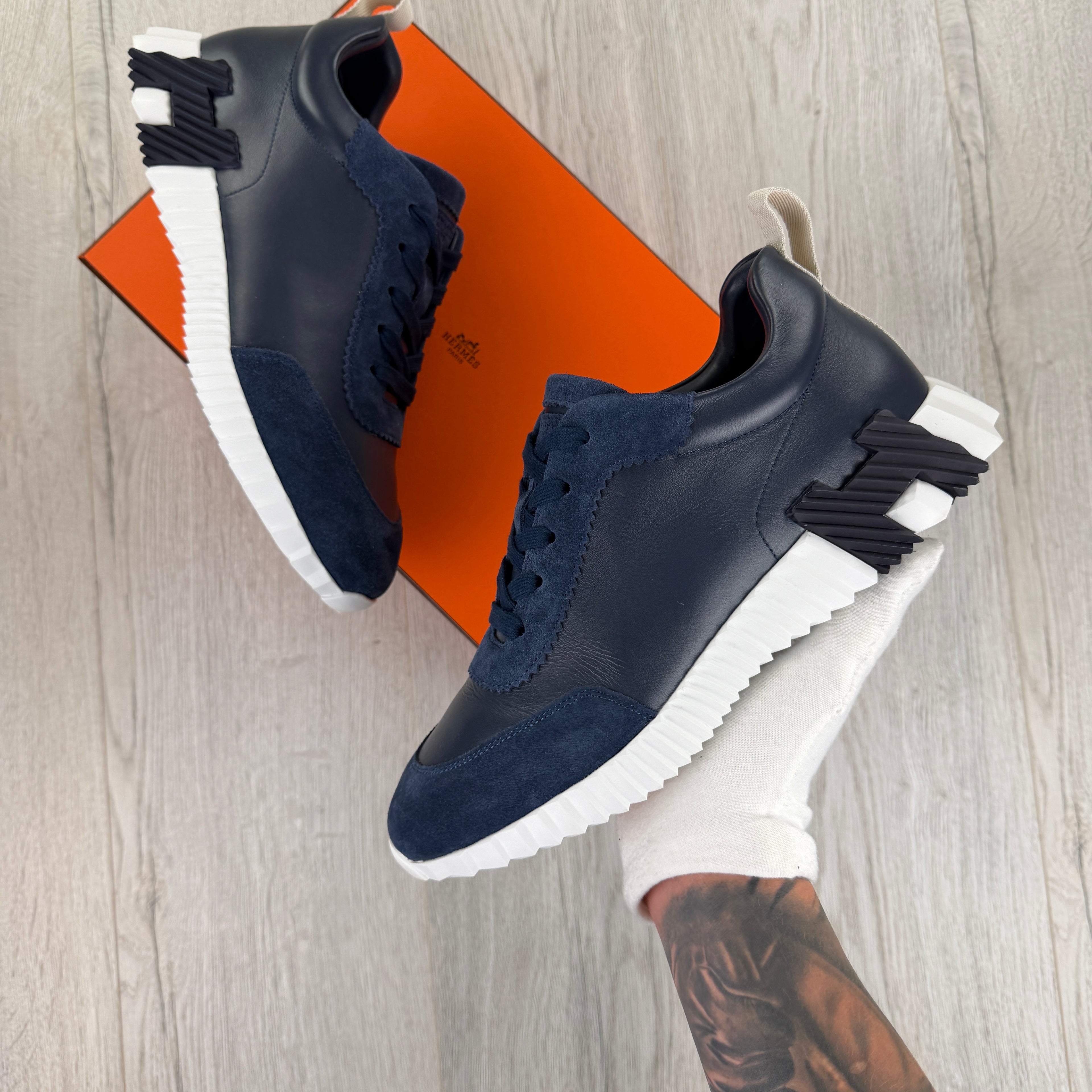 Hermes Men’s Navy Leather Bouncing Sneakers - 42 (Fit Uk 8)