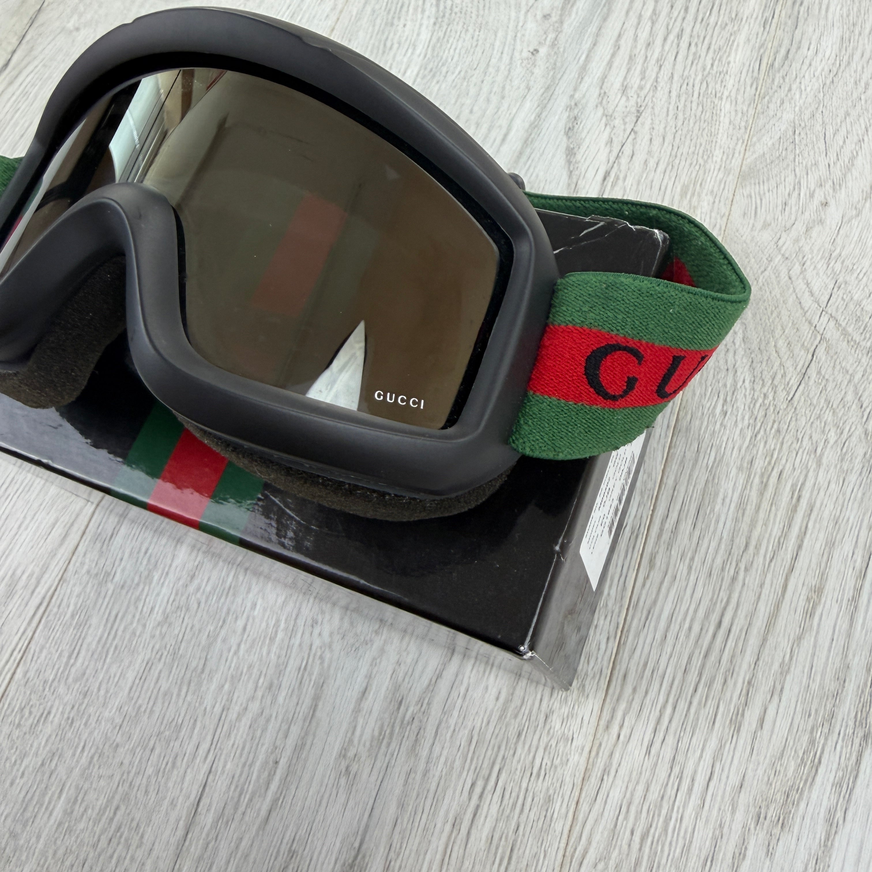 Gucci GG Stripe Ski Goggles