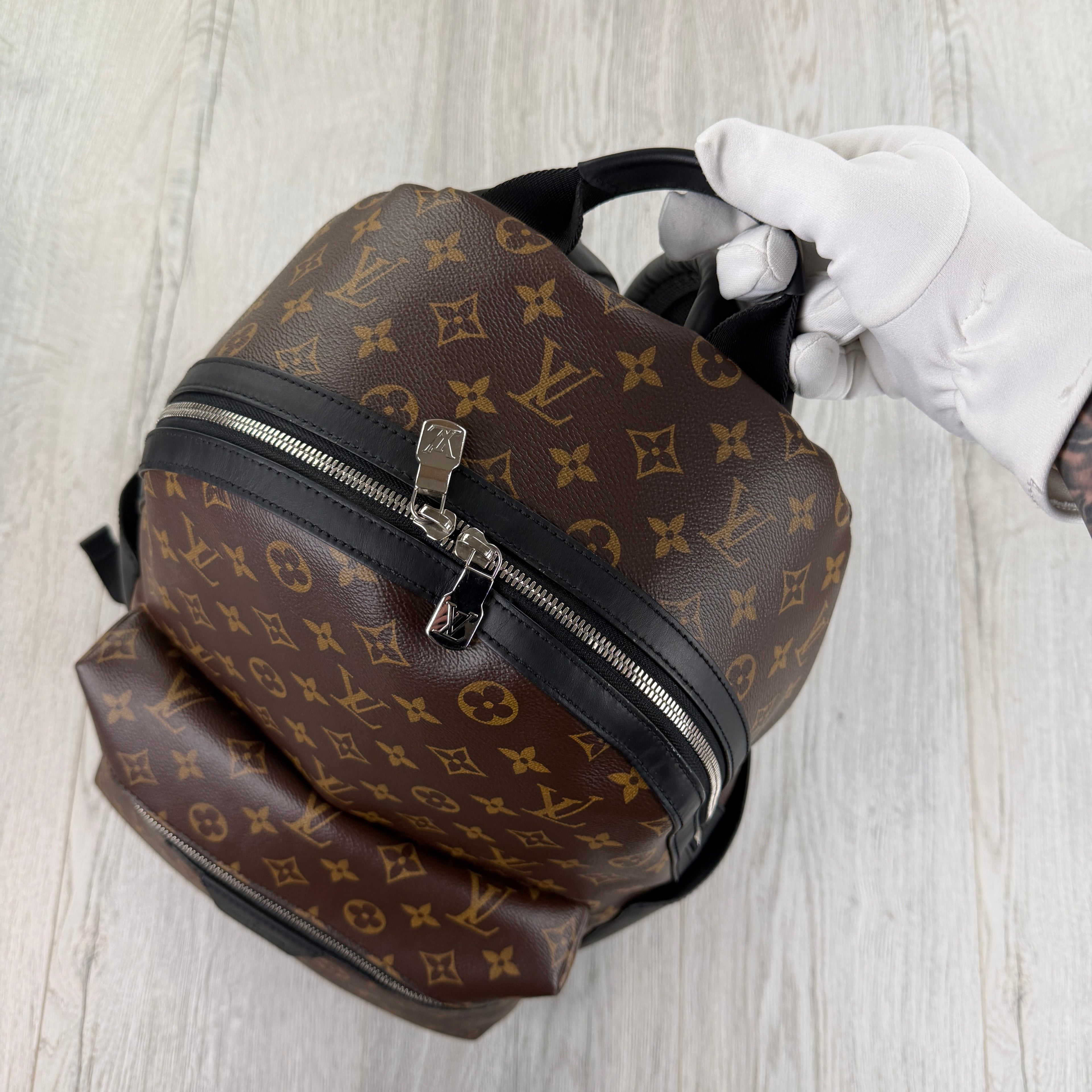Louis Vuitton Discovery PM Brown Monogram Backpack