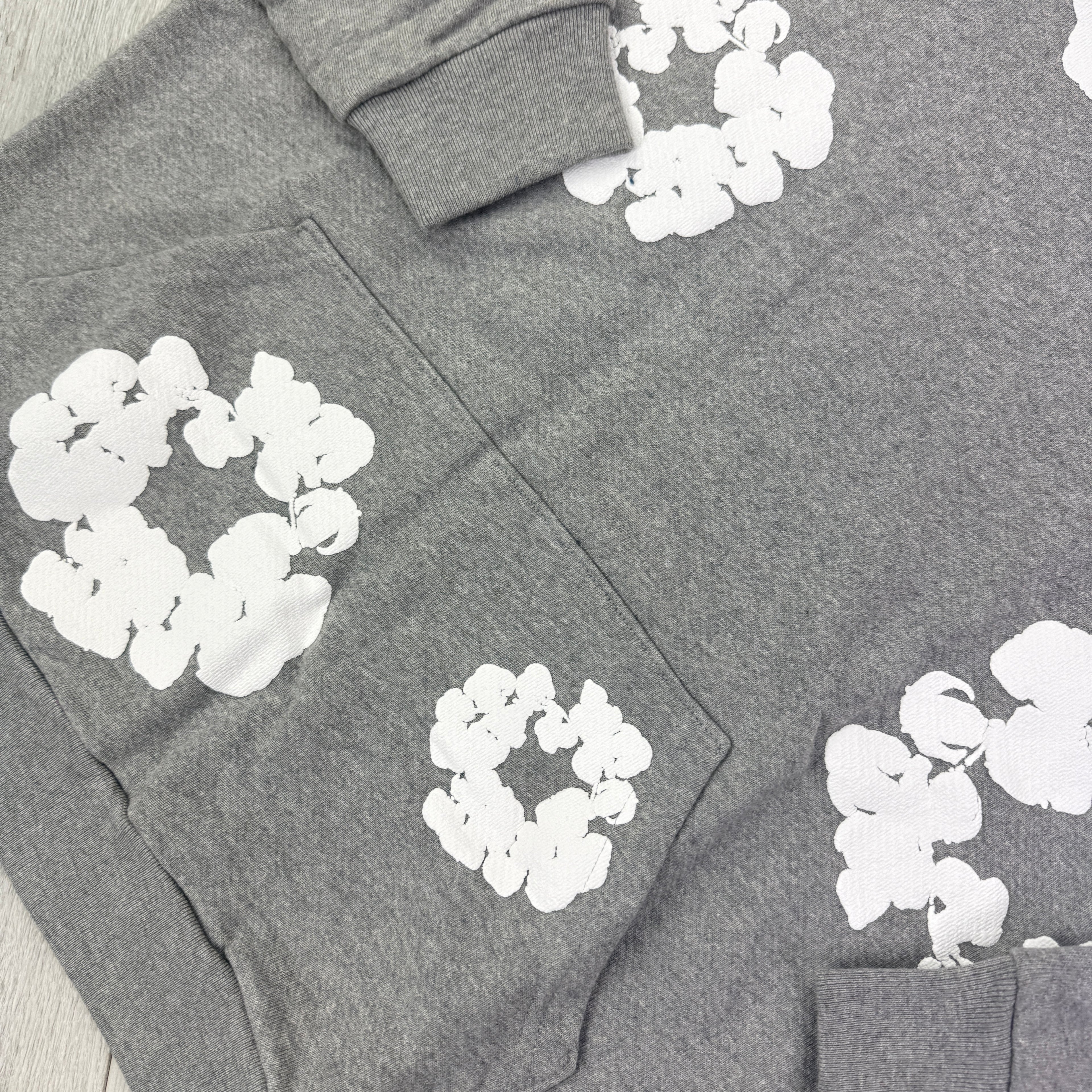 Denim Tears Men’s Grey Cotton Wreath Pullover Hoodie