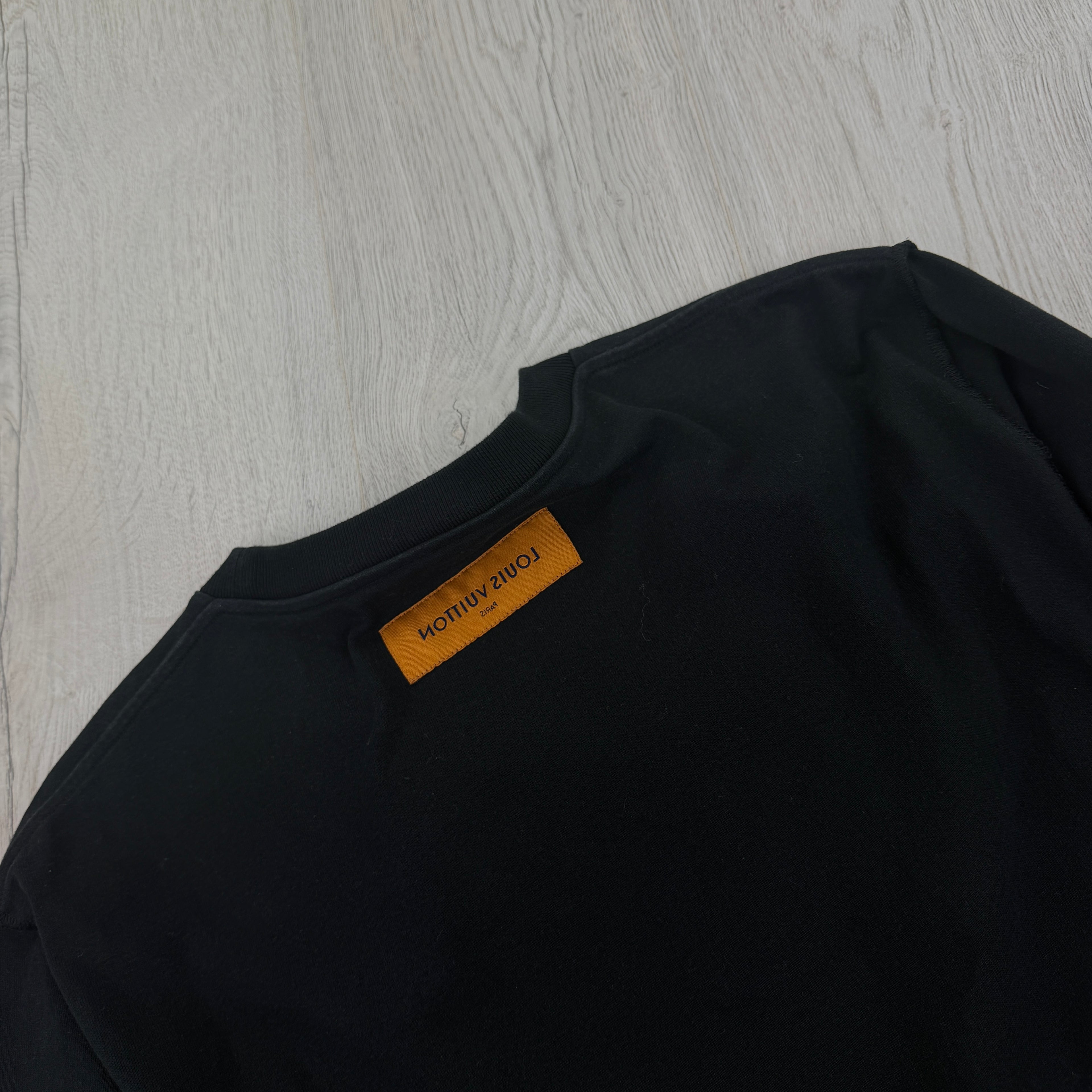 Louis Vuitton Men’s LV Spread Embroidery Black T-Shirt - XL