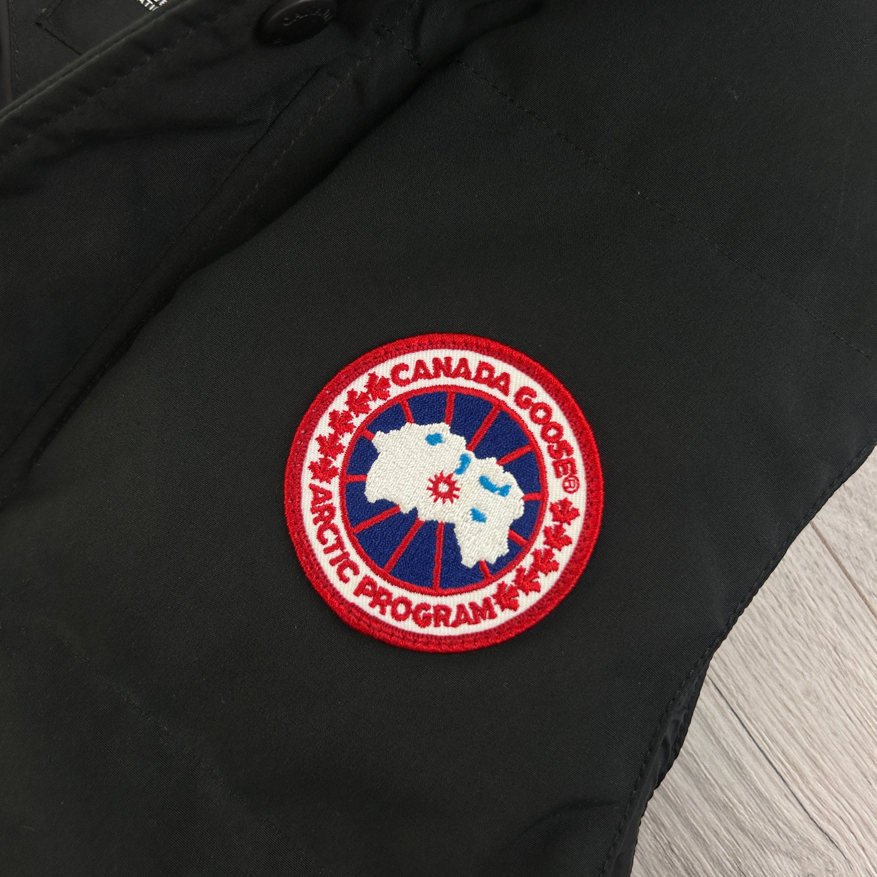 Canada Goose Men’s Black Bodywarmer - XS