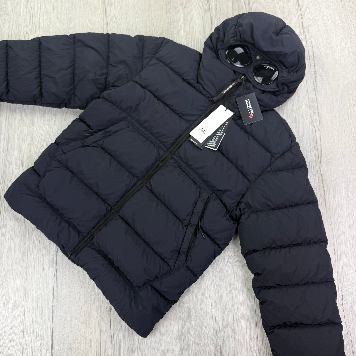 Cp Company Men’s Navy Chrone-R Down Jacket - Small