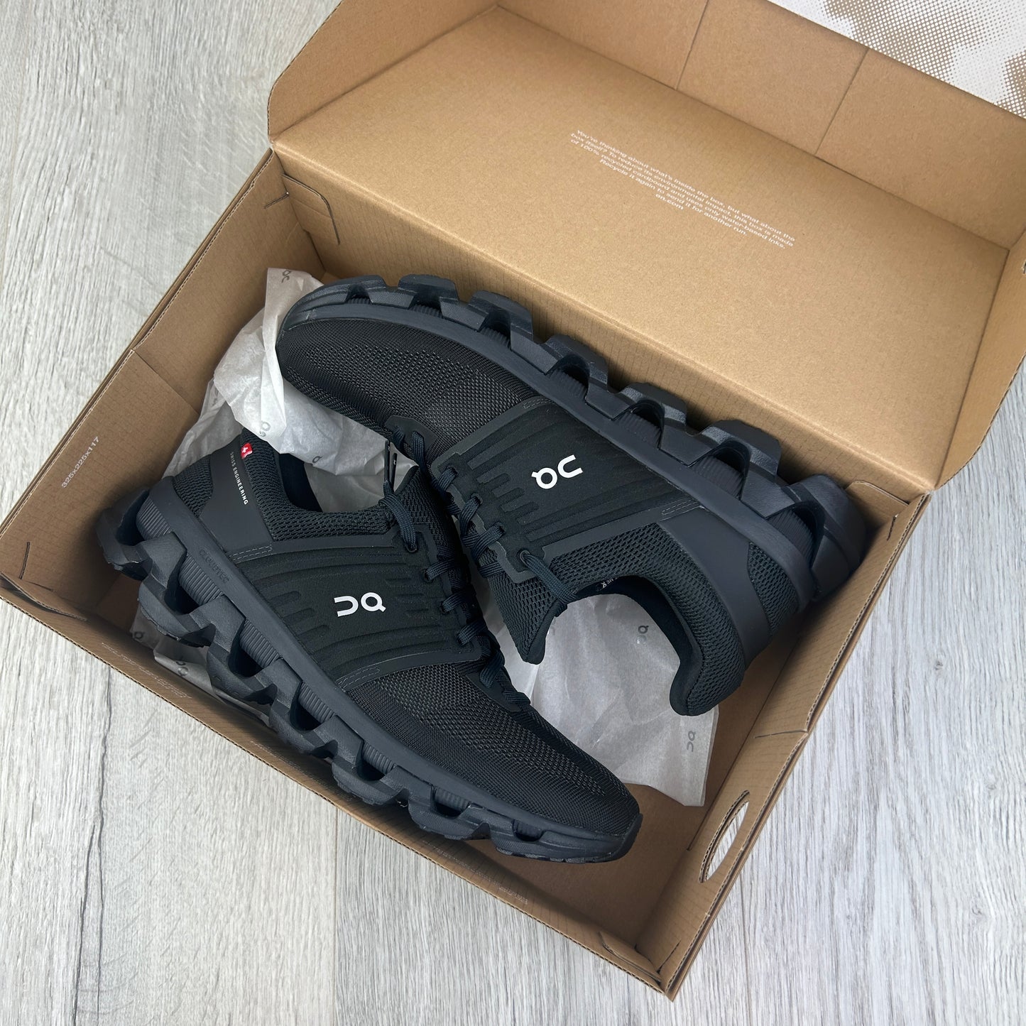On Running Cloudswift 3 Black Trainers
