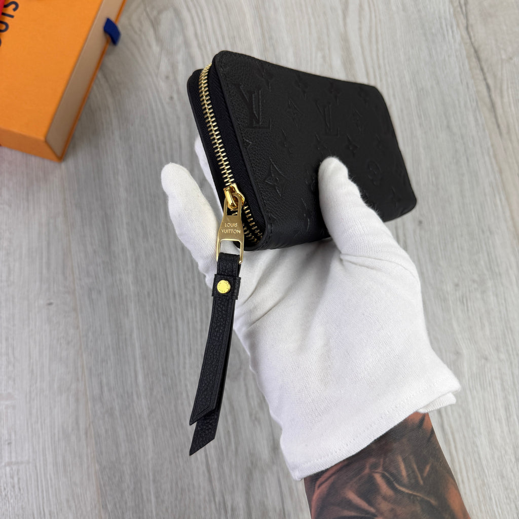Louis Vuitton Women’s Black Gold Clémence Wallet