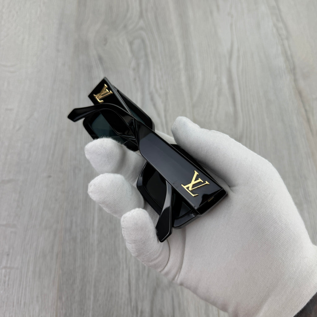 Louis Vuitton Men’s Black Clash Square Sunglasses