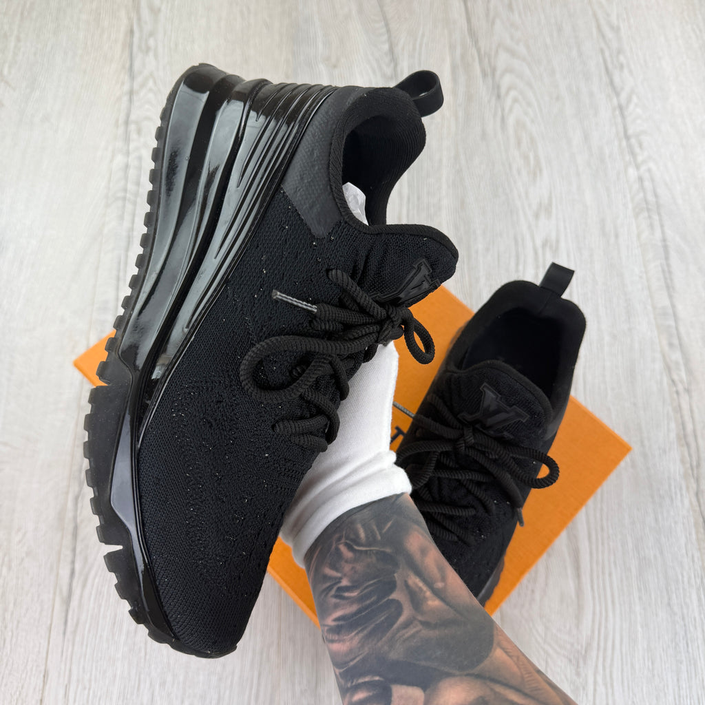 Louis Vuitton Men’s VNR Black Trainers - Uk 6.5 (Fit 7)