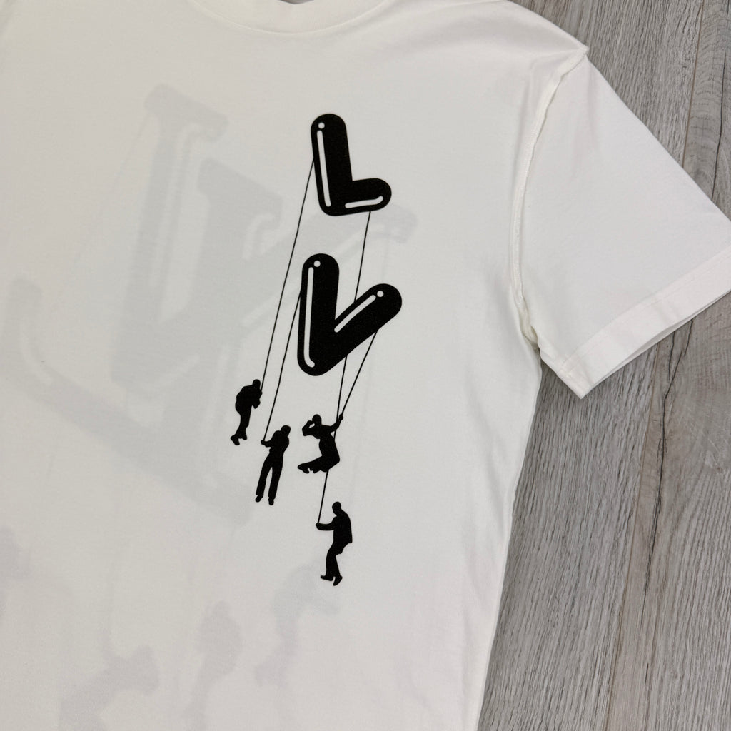 Louis Vuitton Men’s White T-shirt - Medium