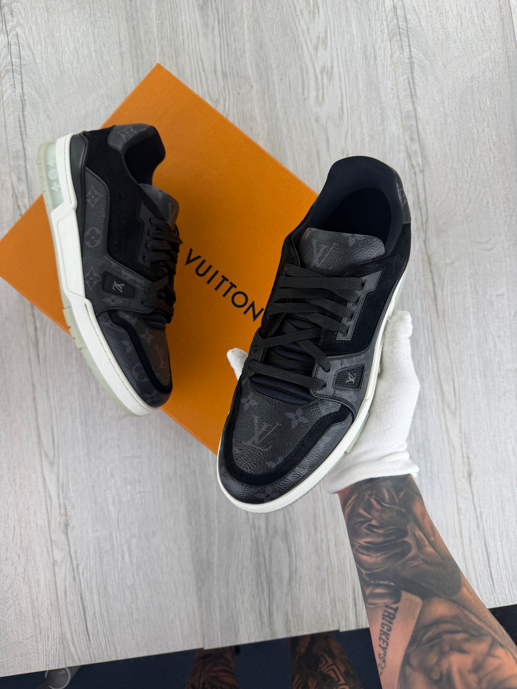 Louis Vuitton Men’s Black Low Trainers - Uk 9 (Fit 10)