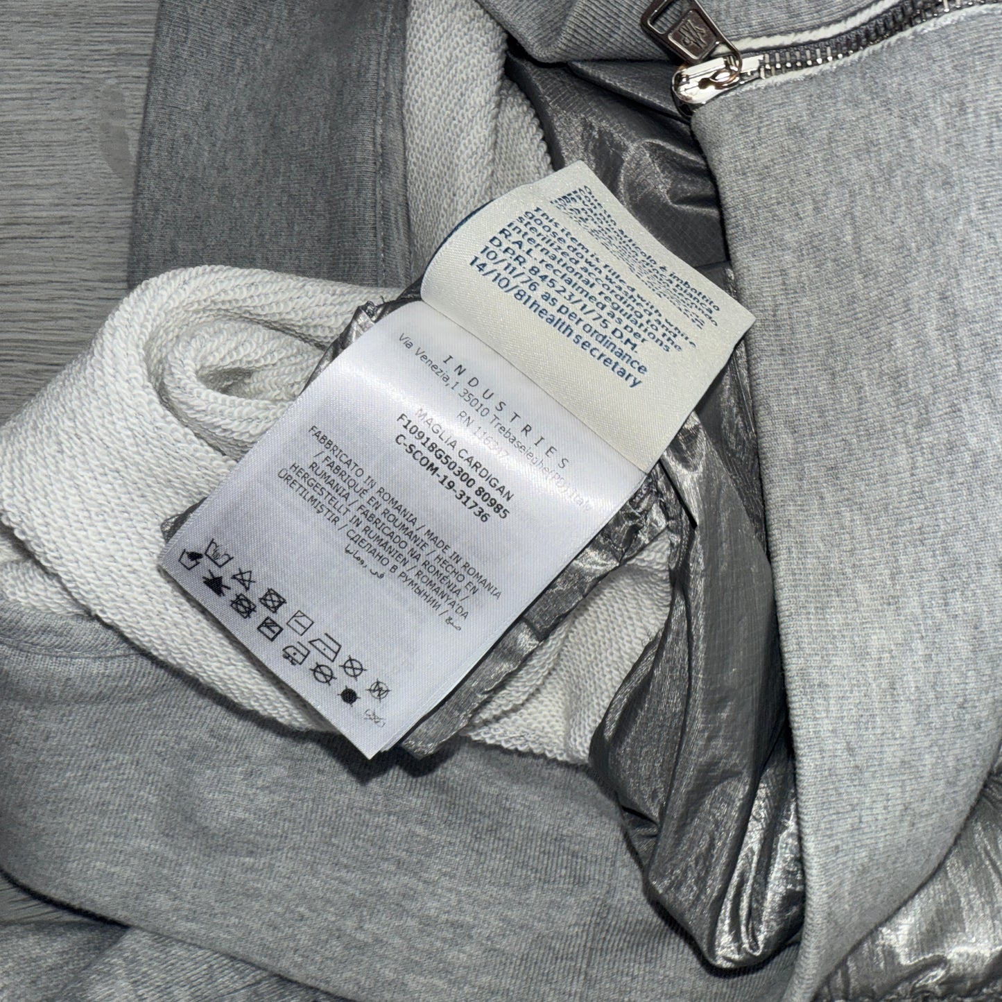 Moncler Men’s Maglia Grey Zip-up Hoodie Reflective Sleeves - Medium