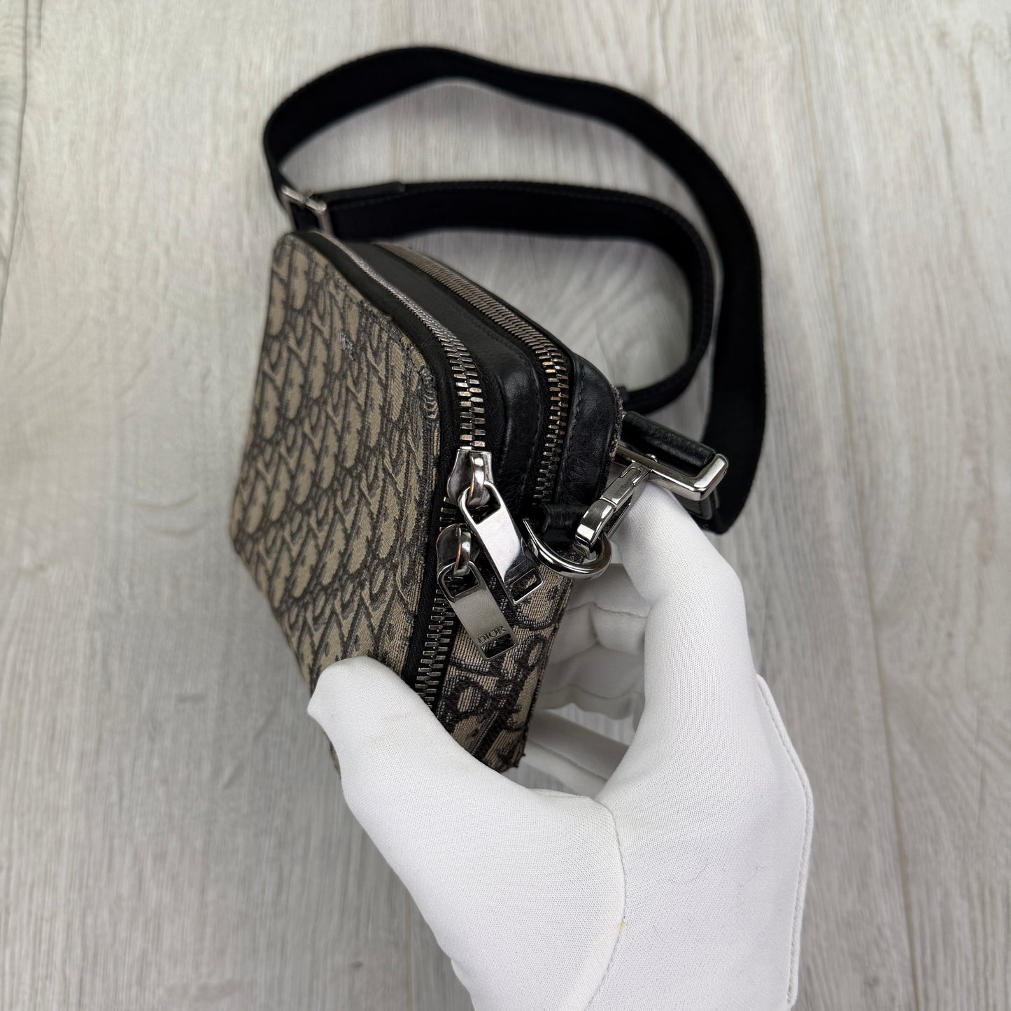 Dior Zipped Pouch With Shoulder Strap Bag