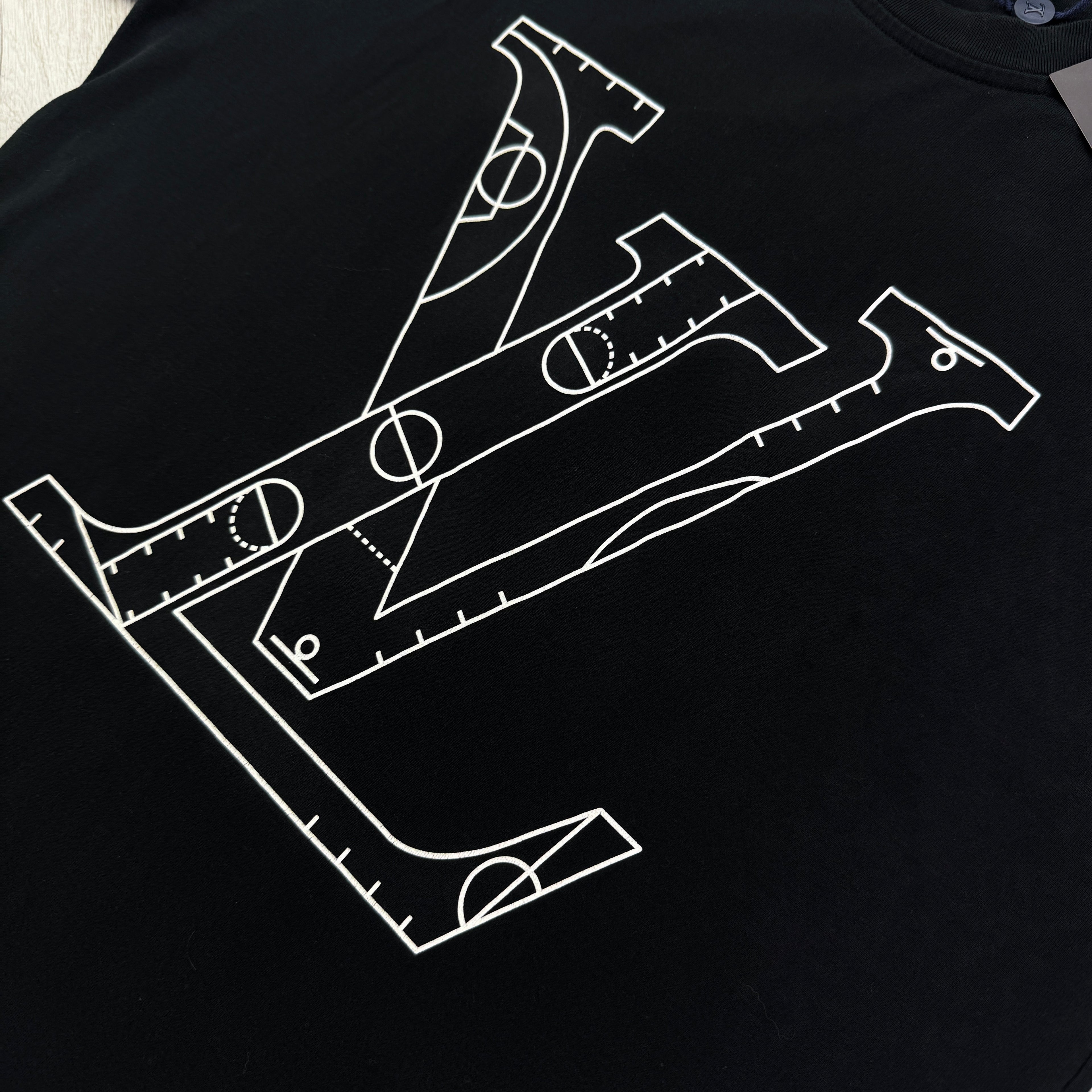 Louis Vuitton x NBA ‘ASSO CIATION’ Black T-shirt - Small