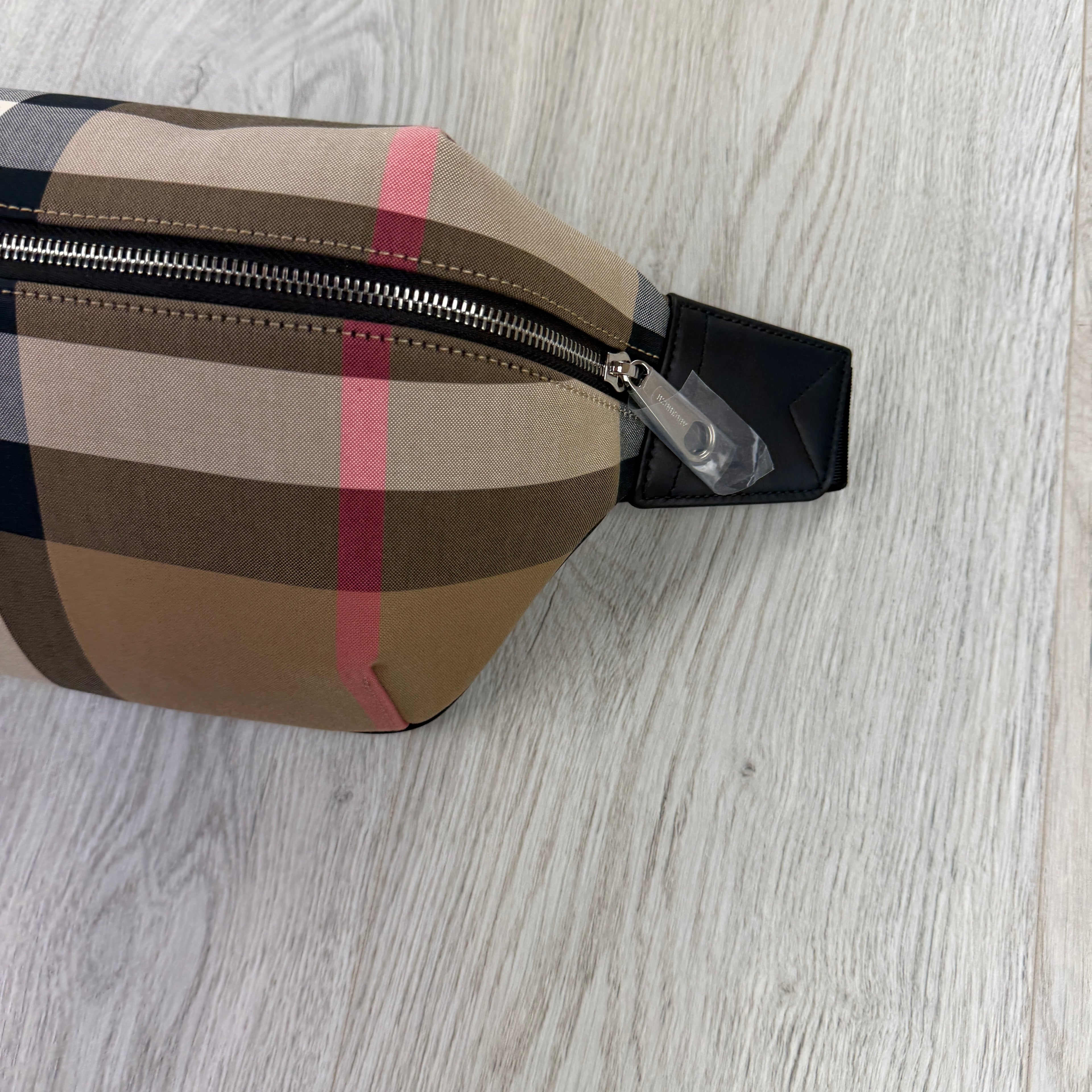 Burberry Men’s Beige Side / Belt Bag