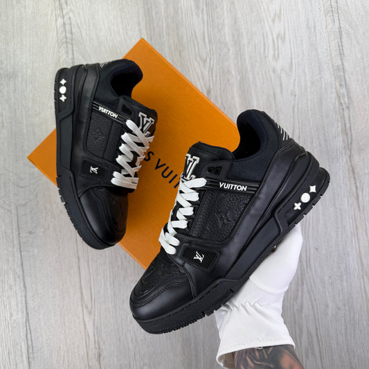 Louis Vuitton Men’s Black & White Trainers - Uk 7 (Fit 8)