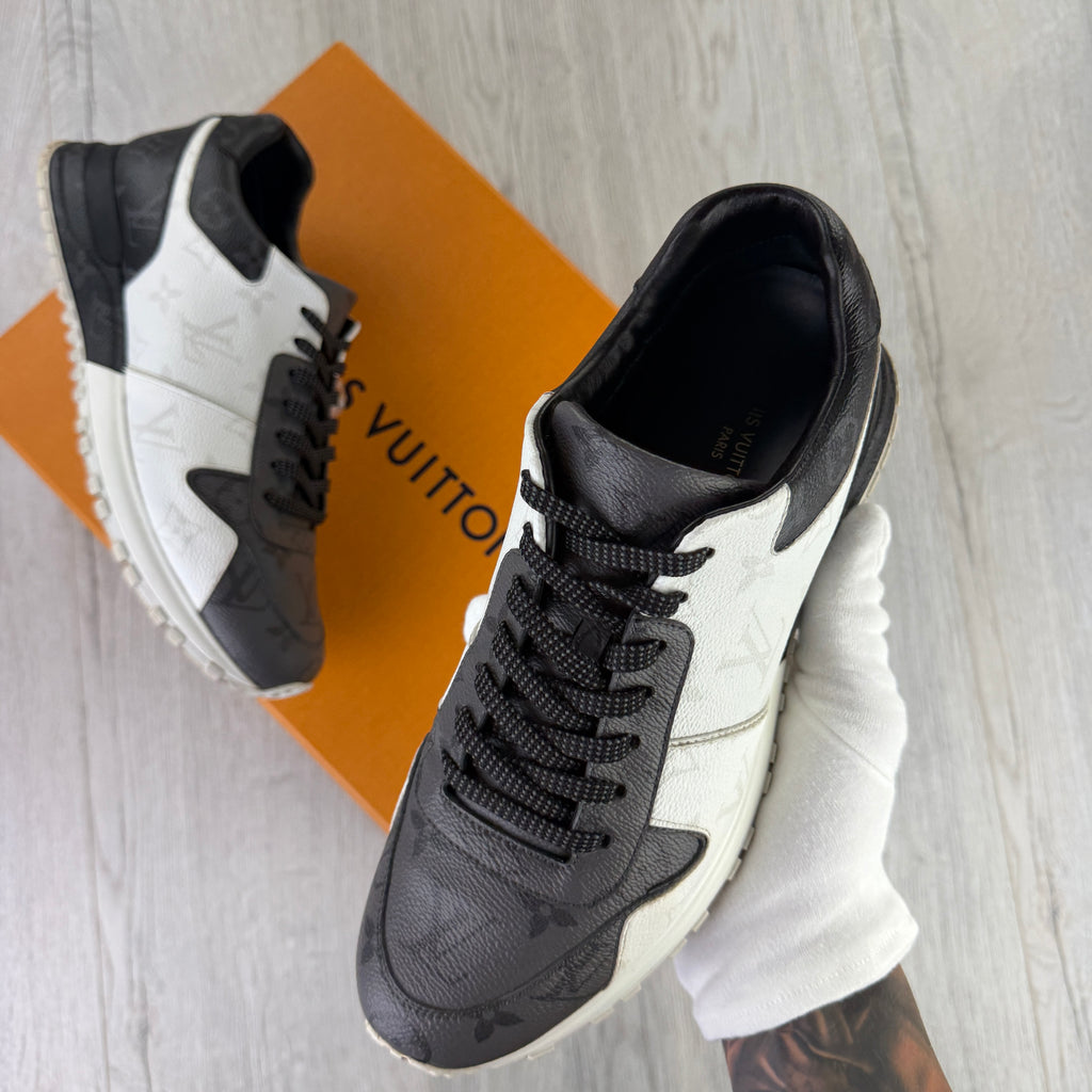 Louis Vuitton Men’s Monogram White Black Run Away Trainers - Uk 7