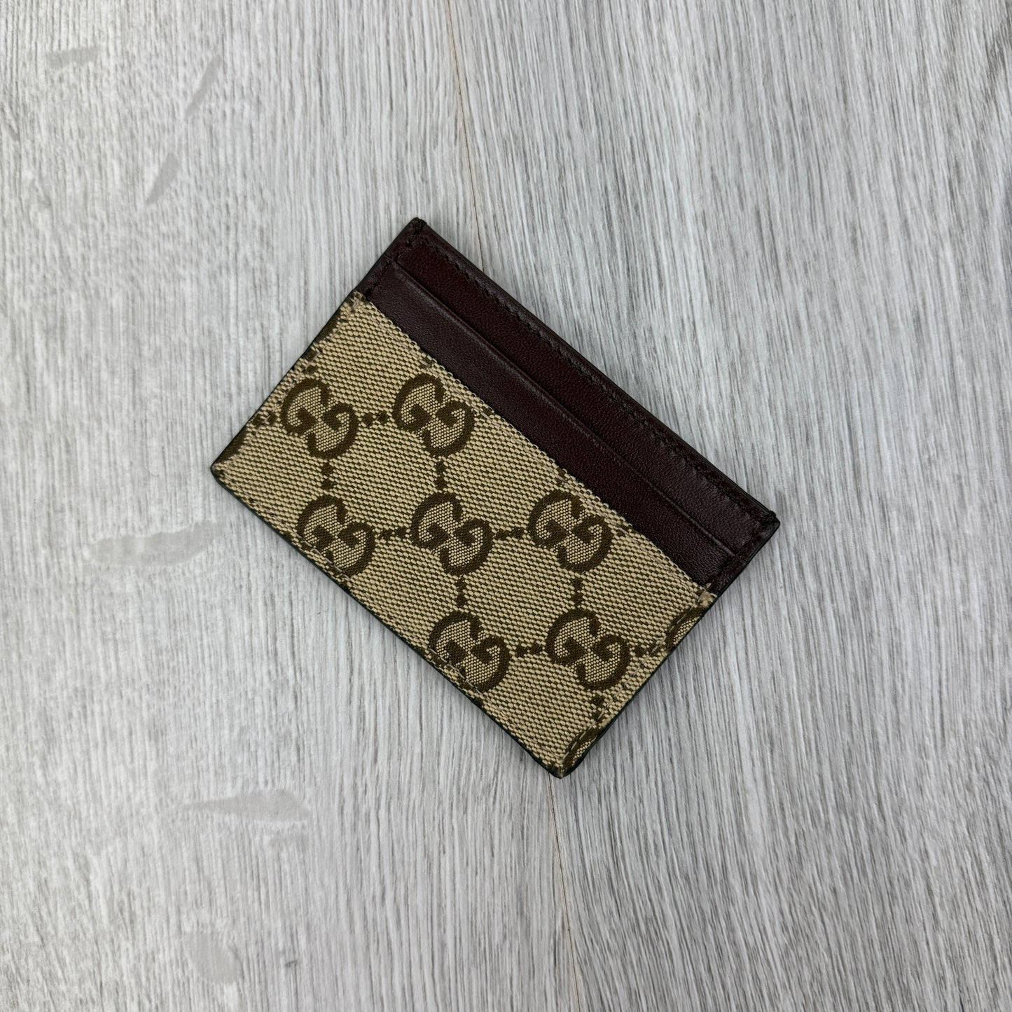 Gucci GG Supreme Classic Card Holder