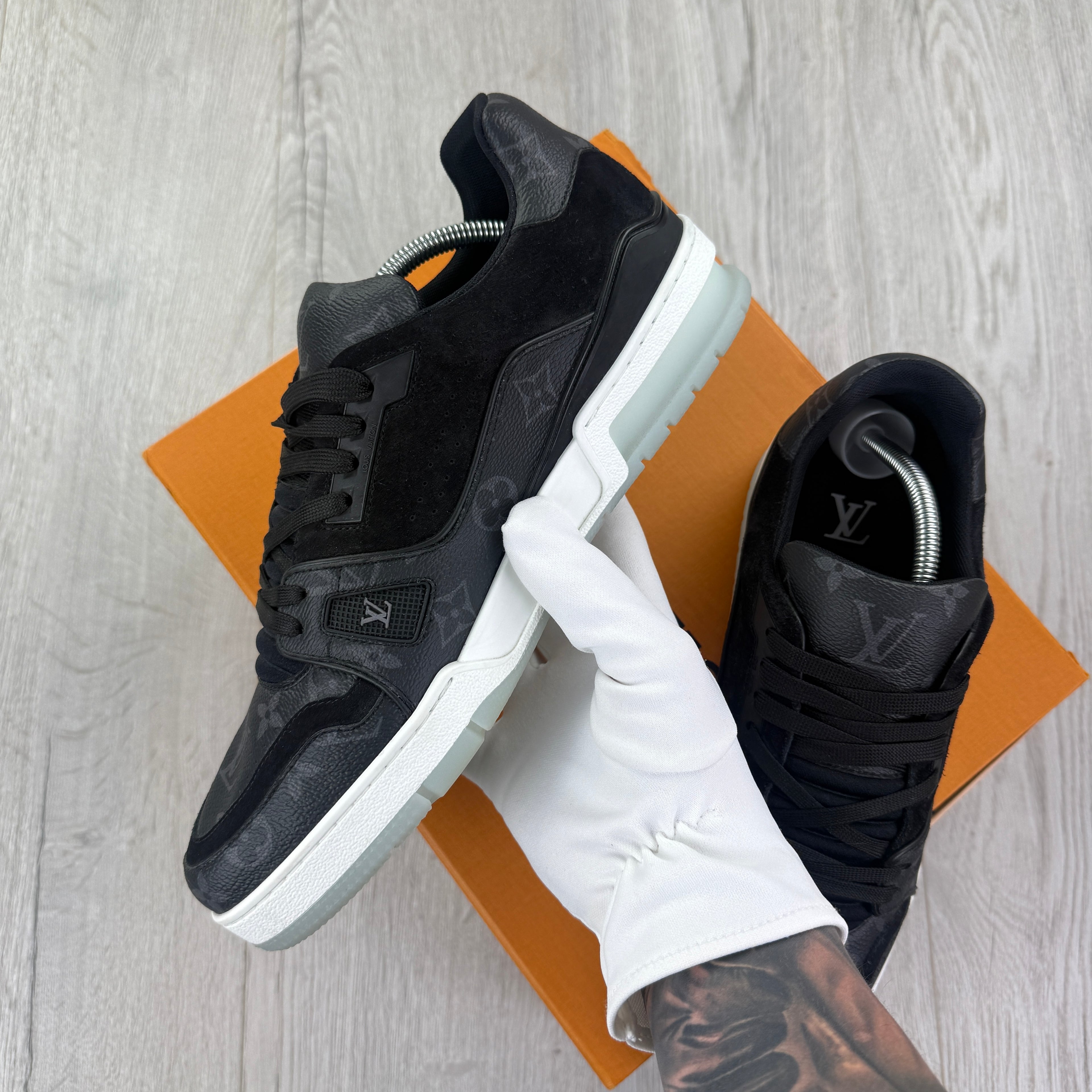 Louis Vuitton Men’s Black Low Trainers - Uk 10 (Fit 11)