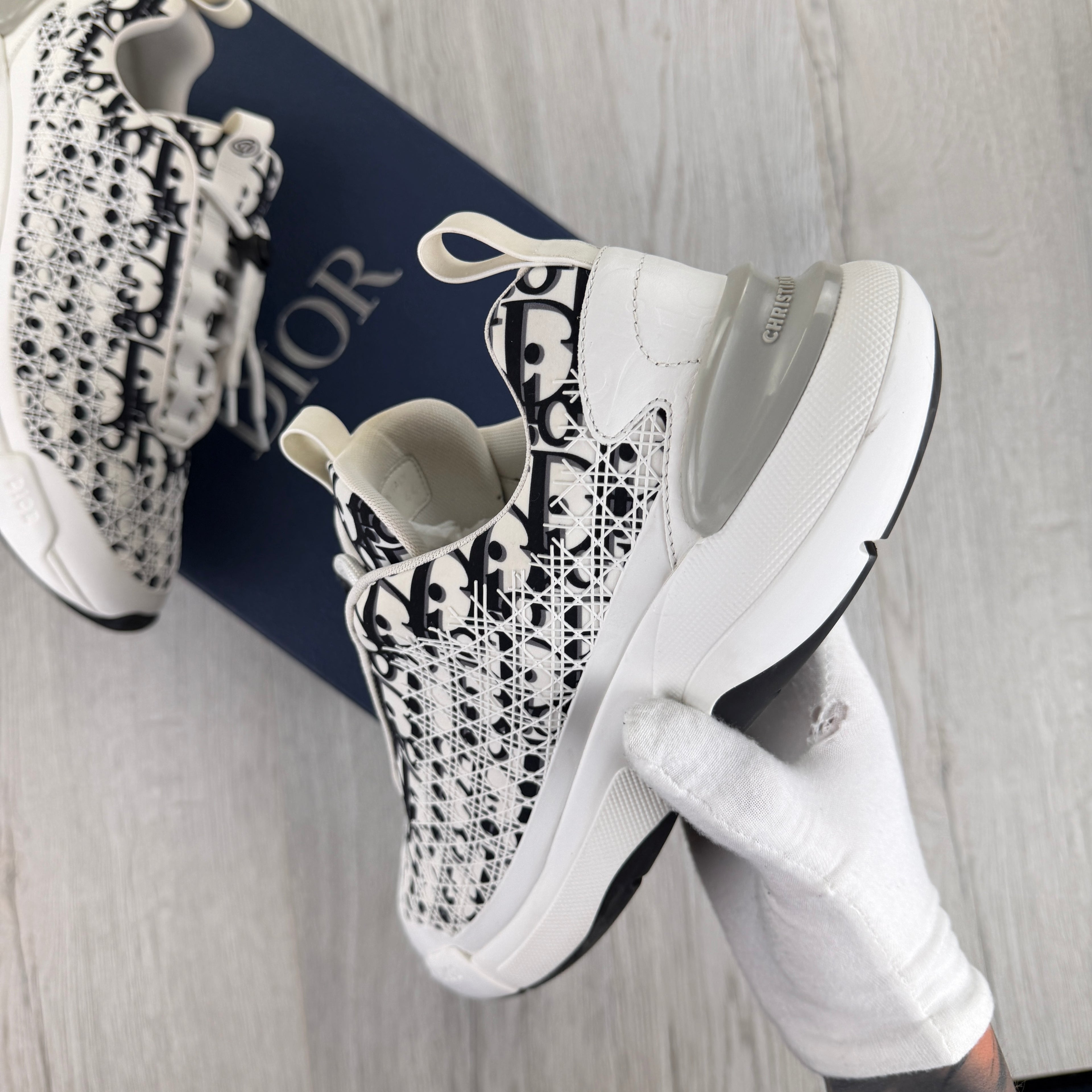Dior B24 Men’s White & Black Trainers - Uk 10